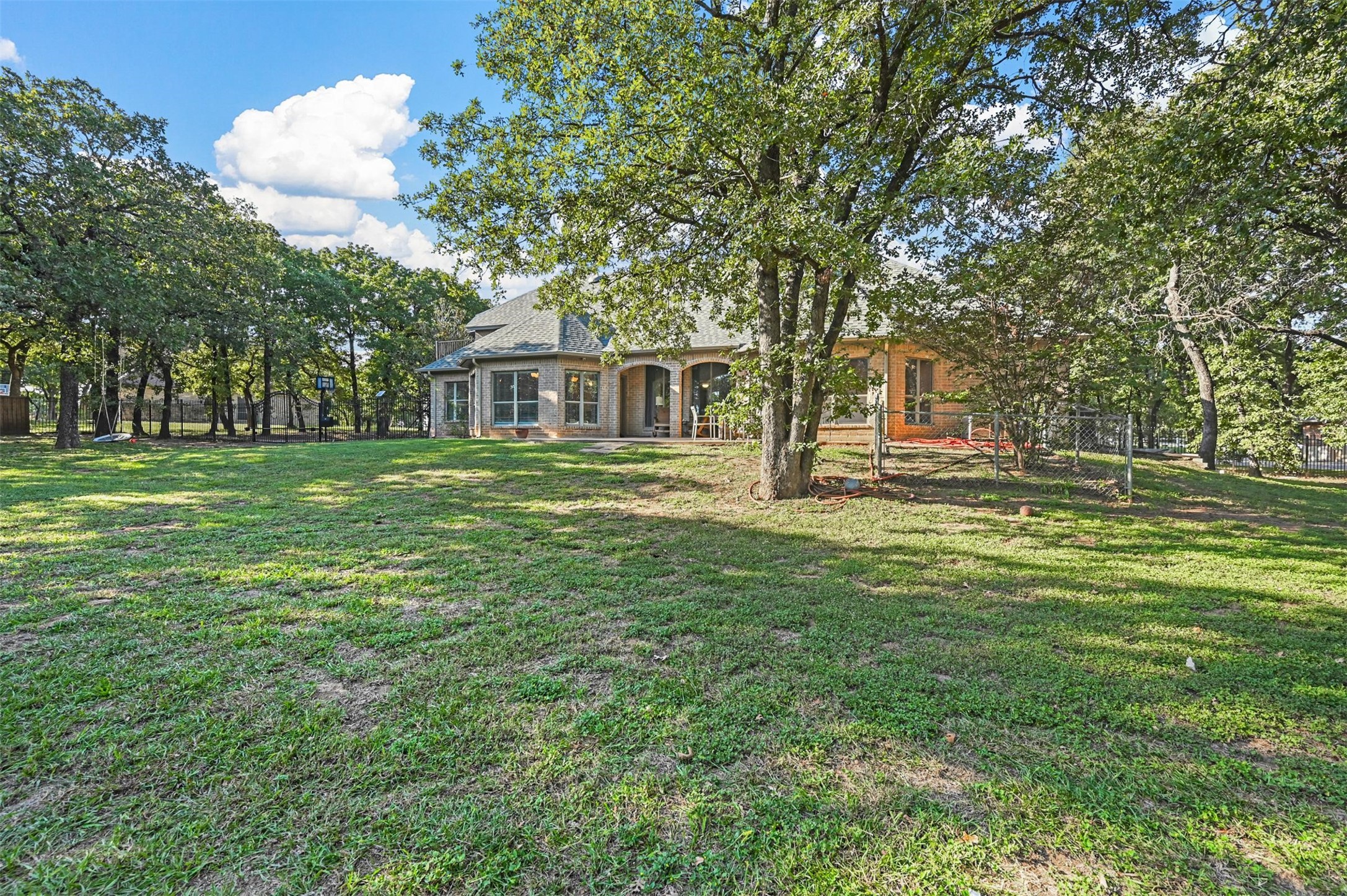 127 Country Vista Circle