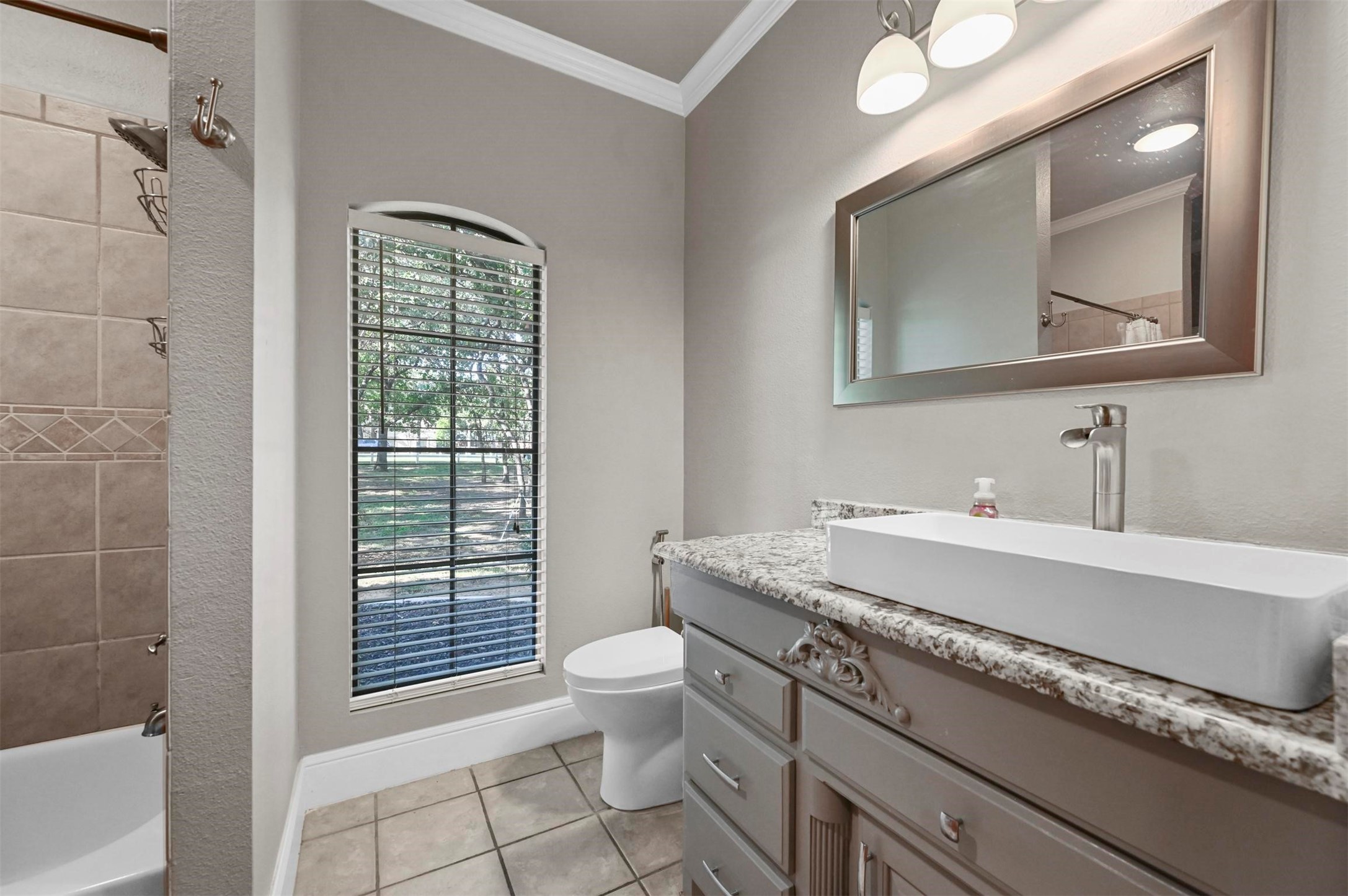 127 Country Vista Circle