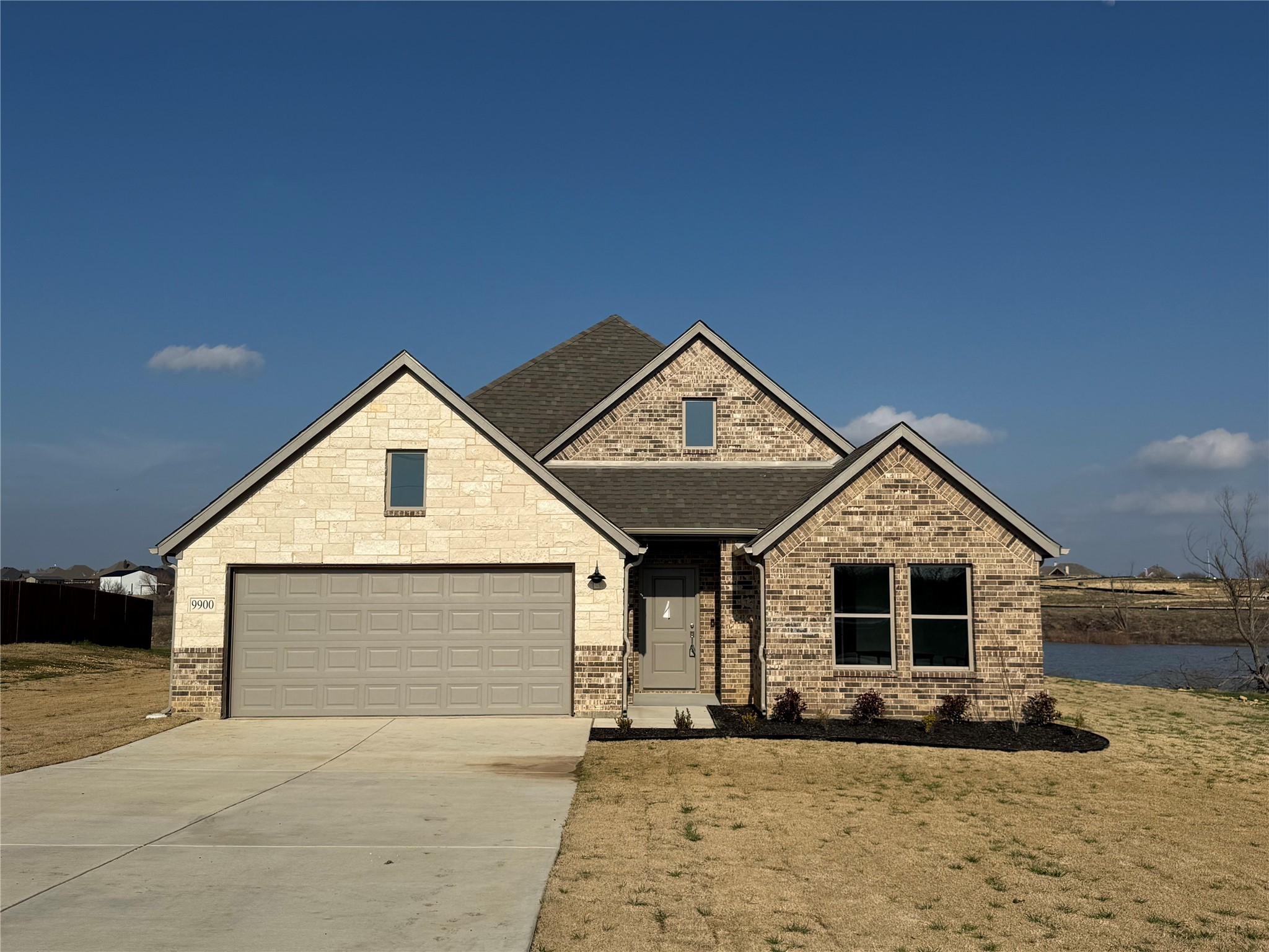 9900 County Road 1001