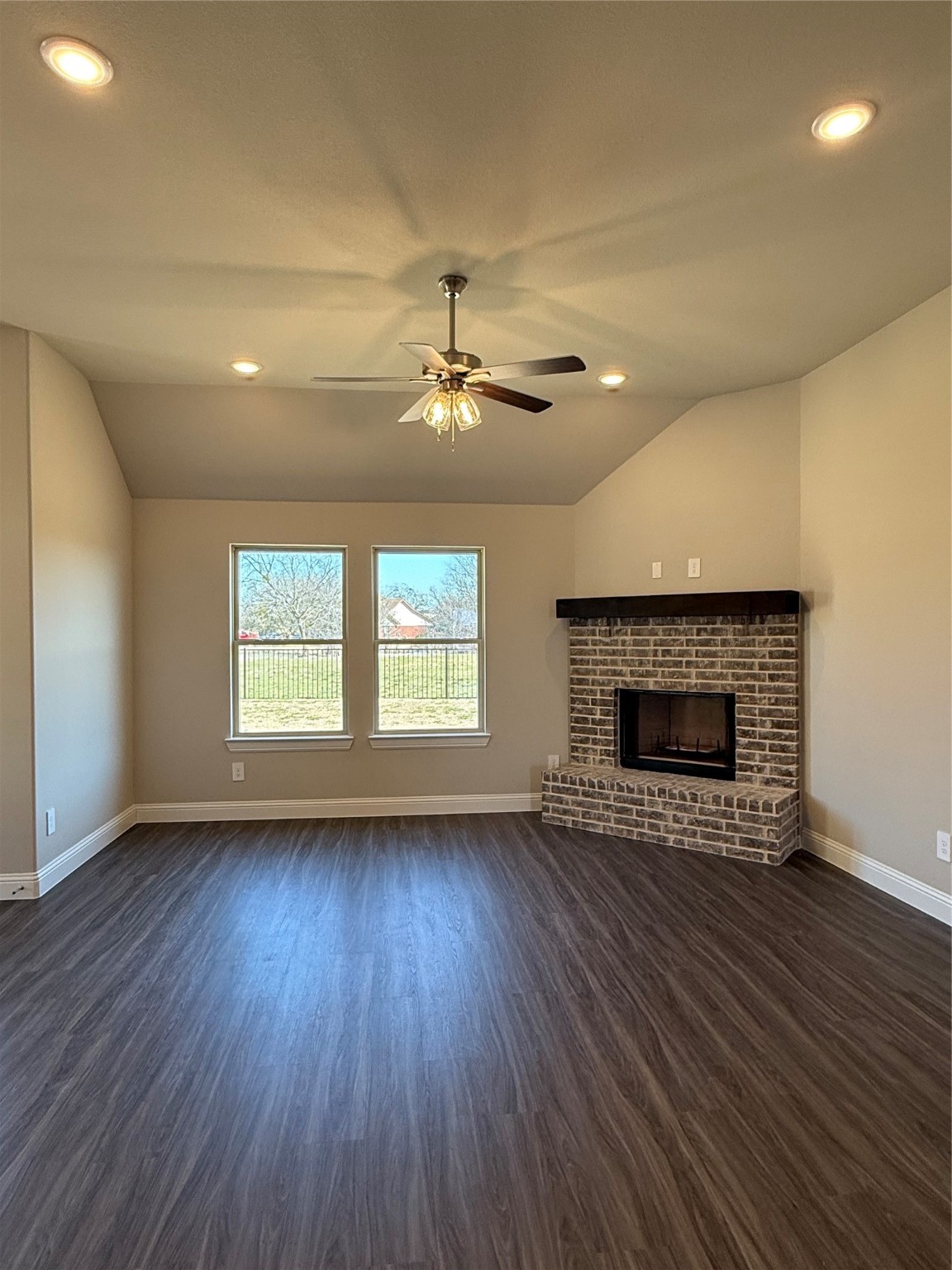 9948 County Road 1001