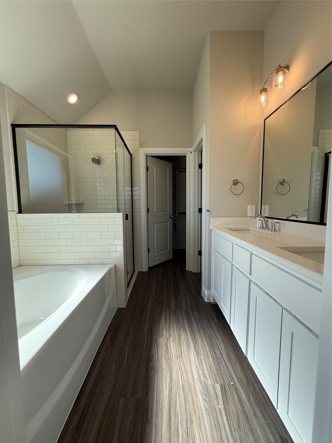 9948 County Road 1001