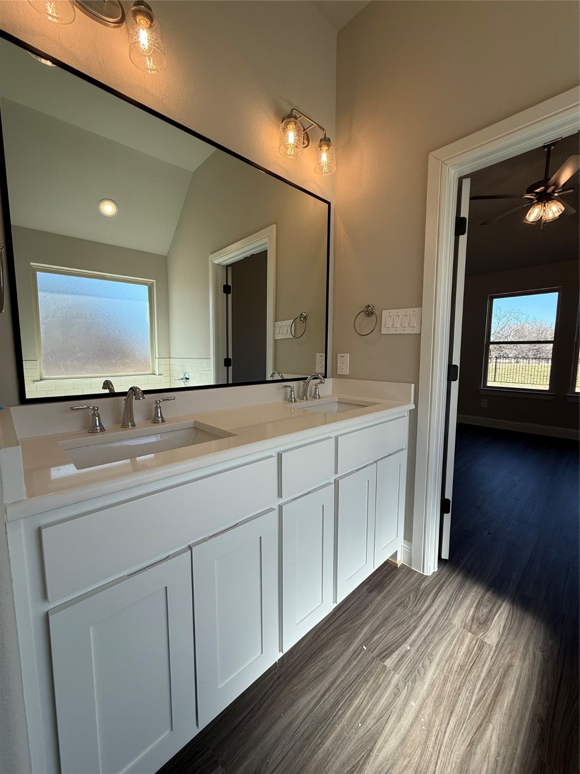 9948 County Road 1001