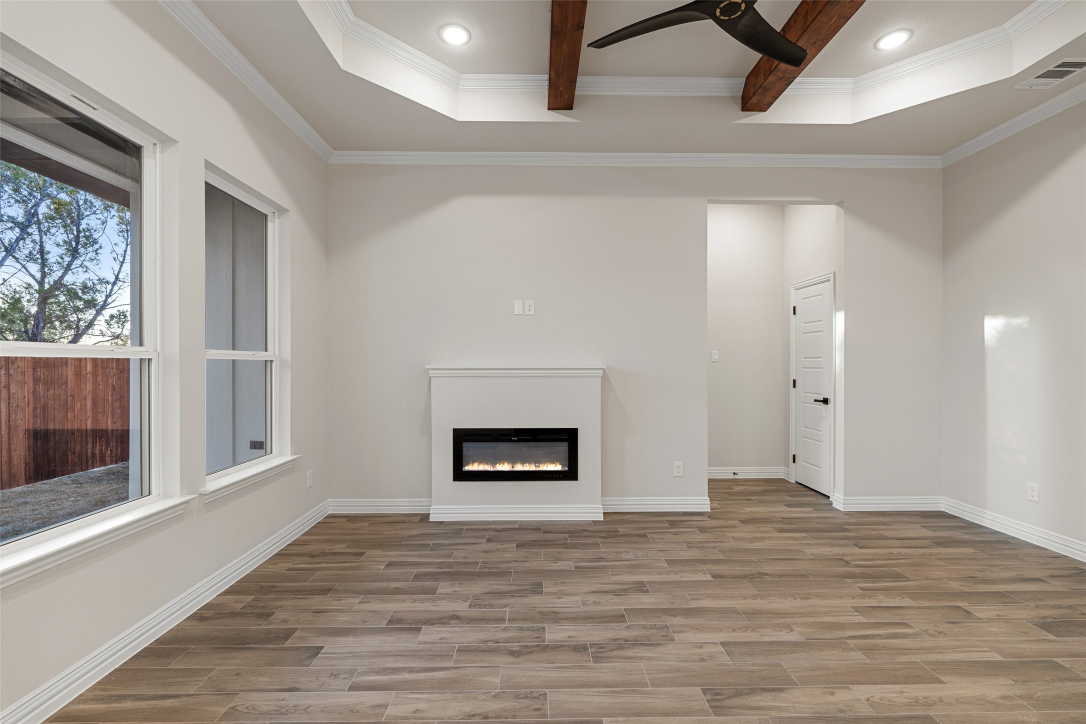 5606 San Jacinto Drive