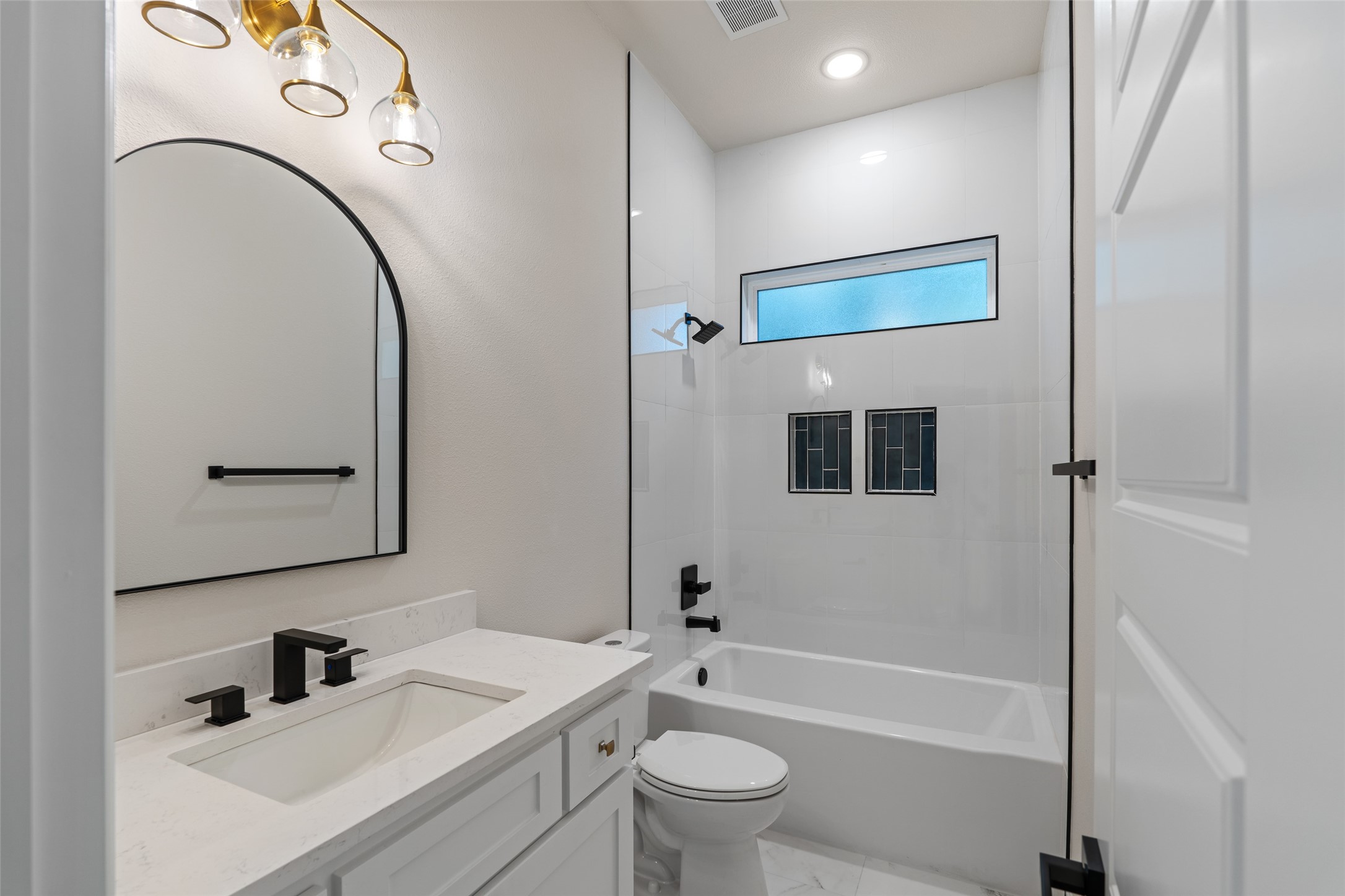 5606 San Jacinto Drive