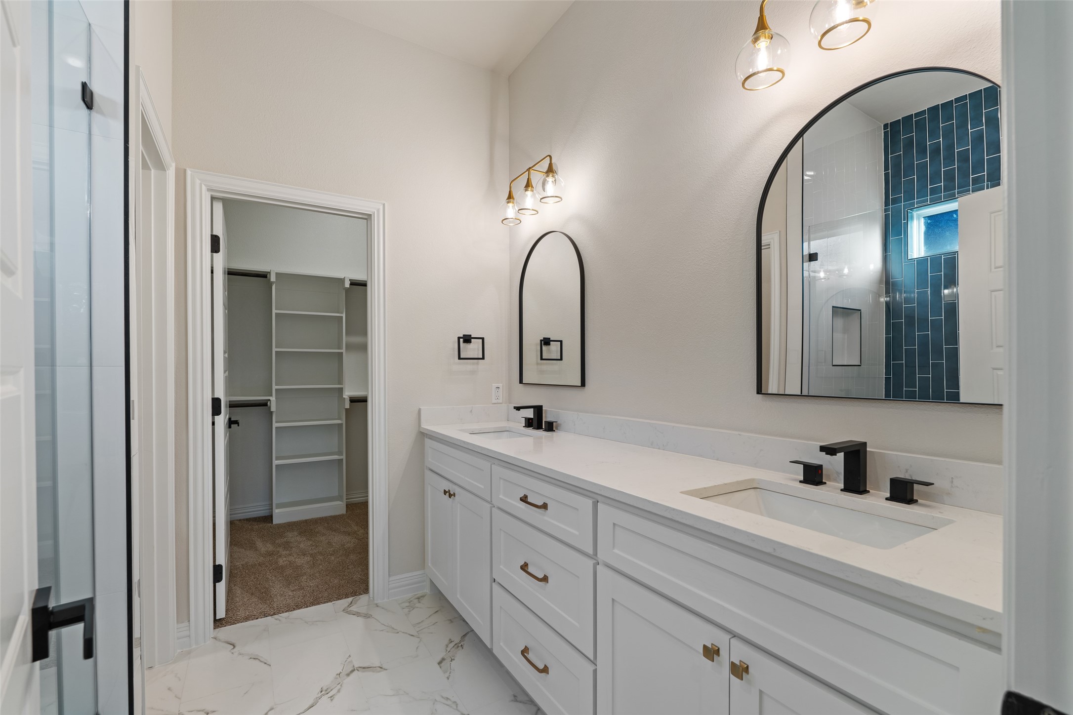 5606 San Jacinto Drive