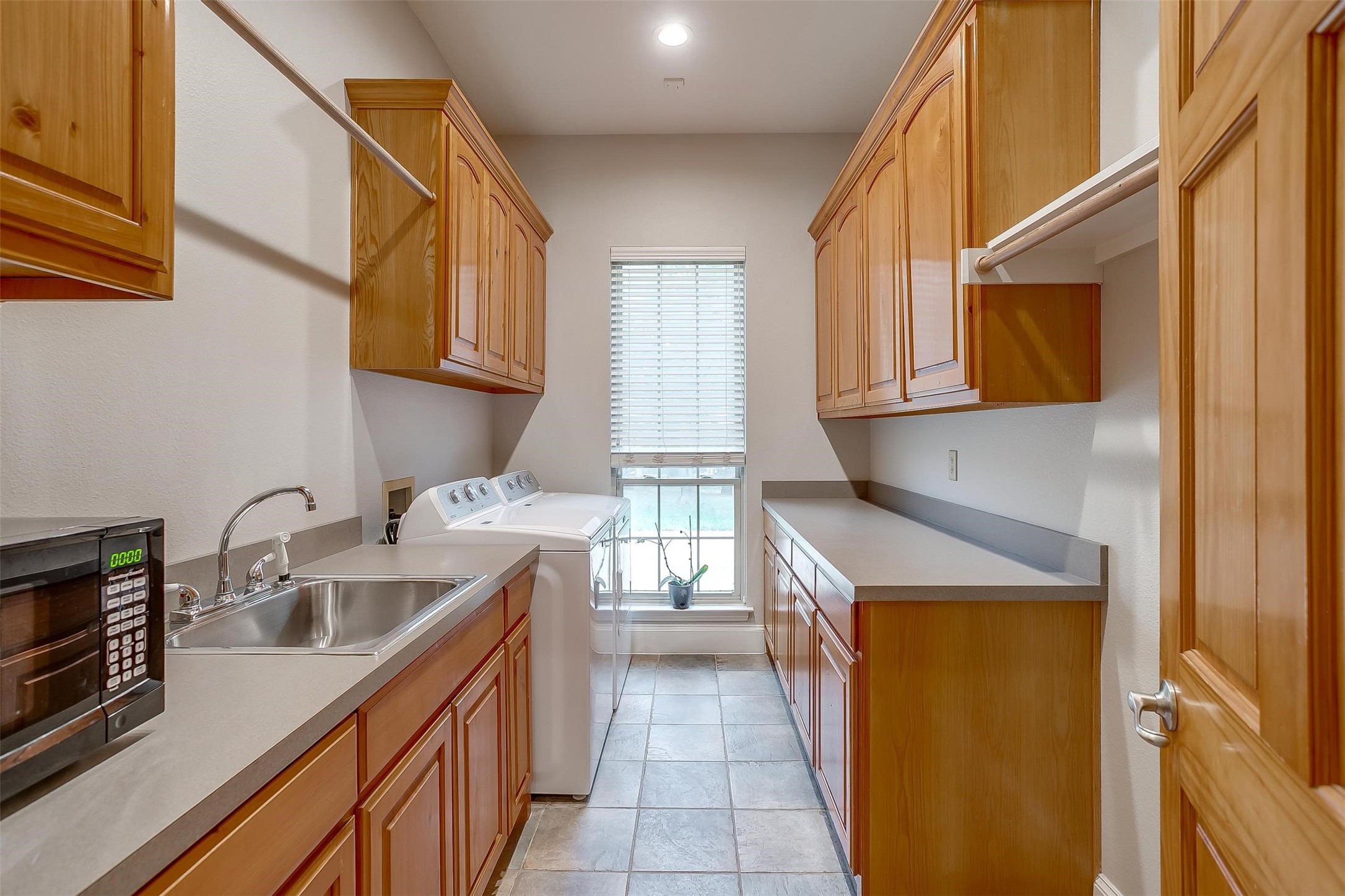 129 Country Vista Circle