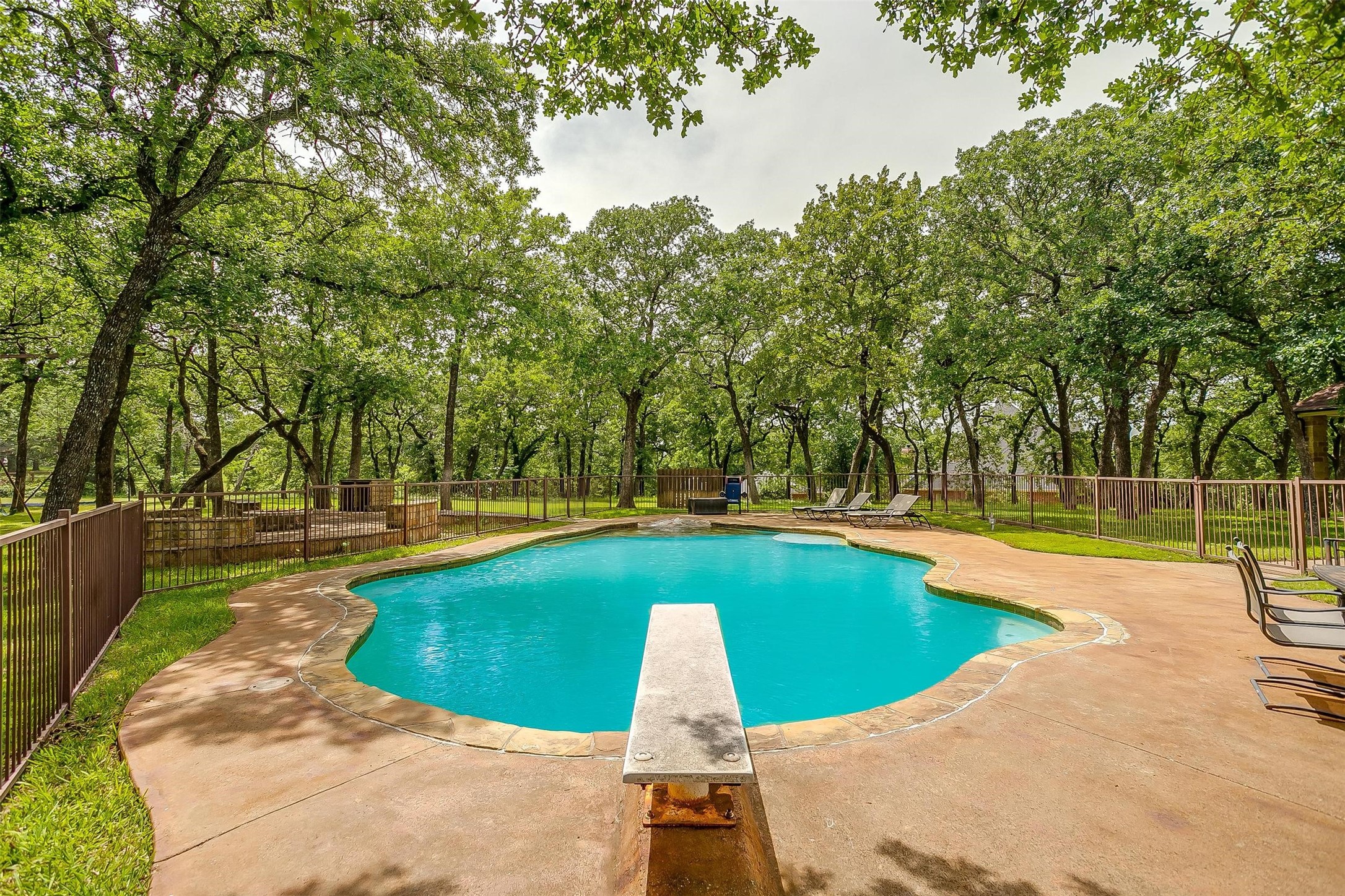 129 Country Vista Circle