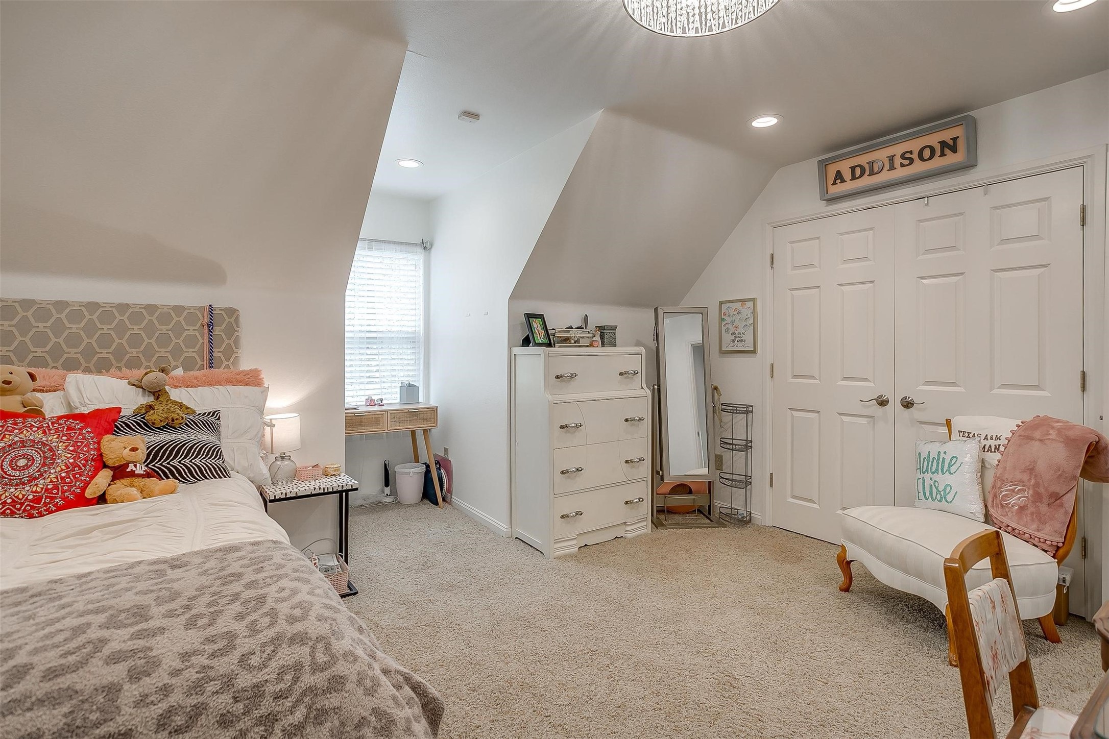 129 Country Vista Circle