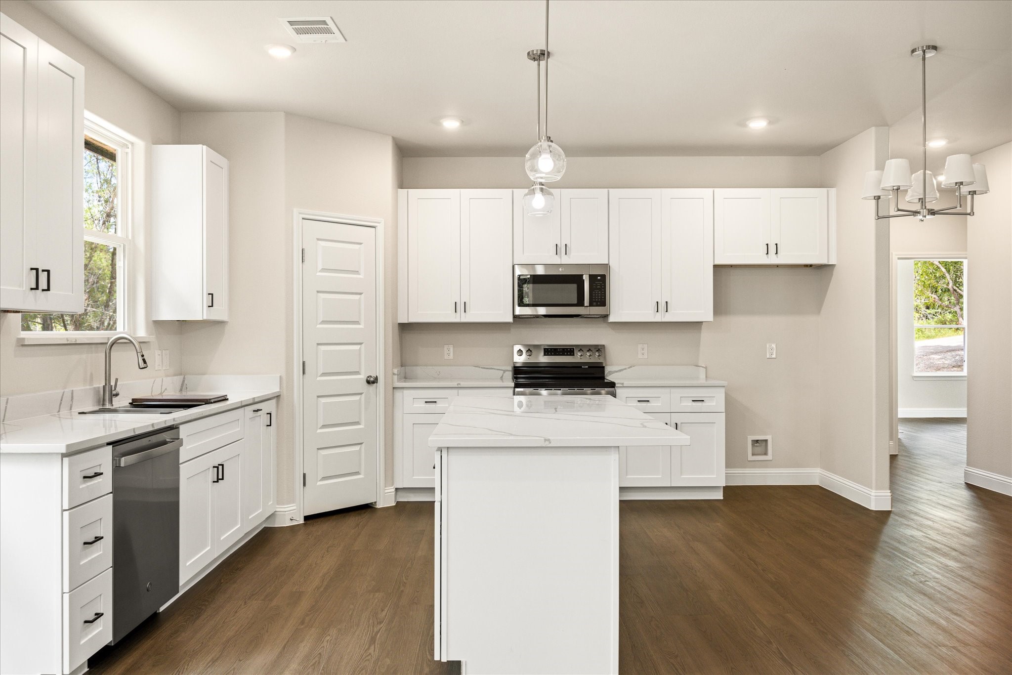 3114 Sabine River Trail