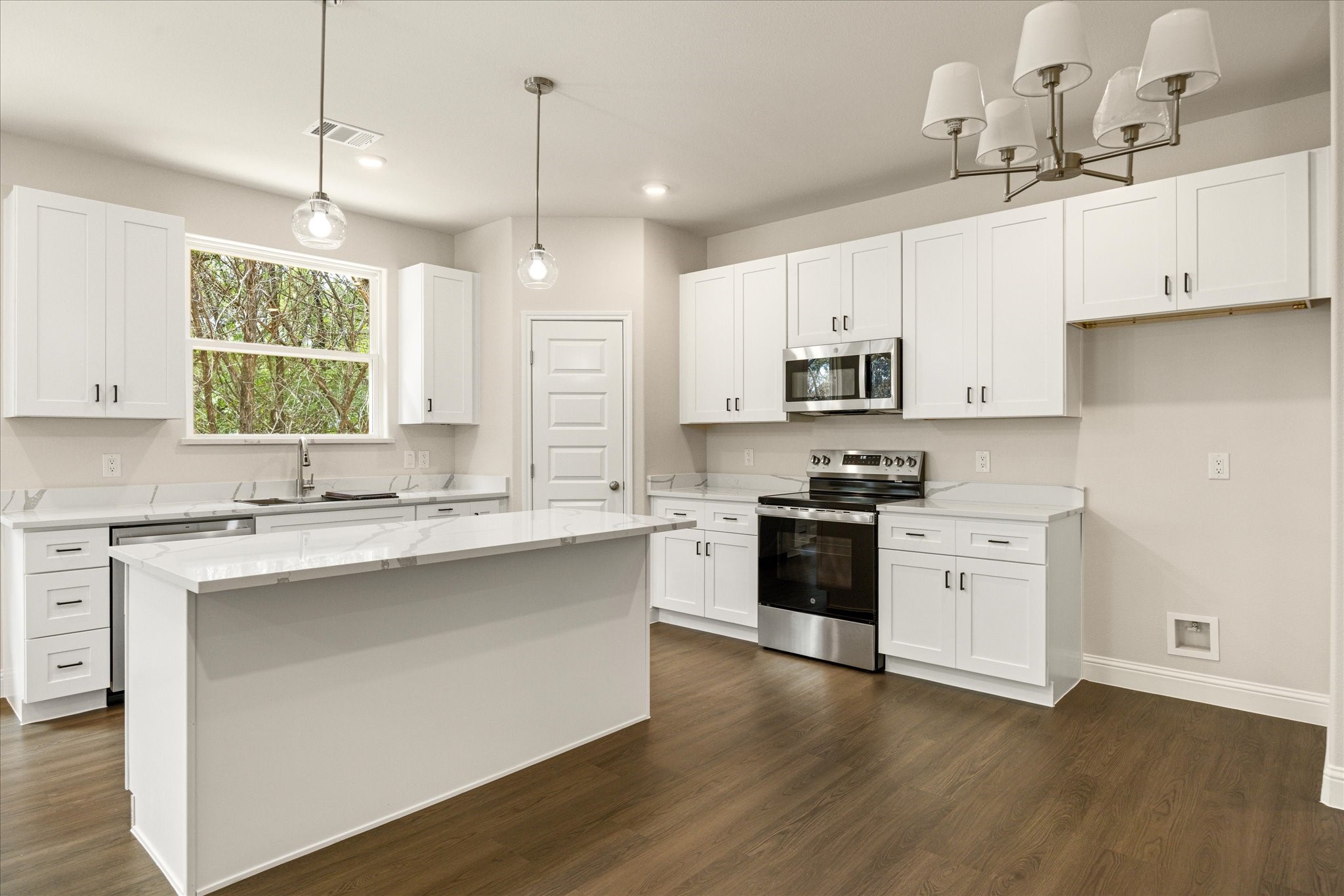 3114 Sabine River Trail