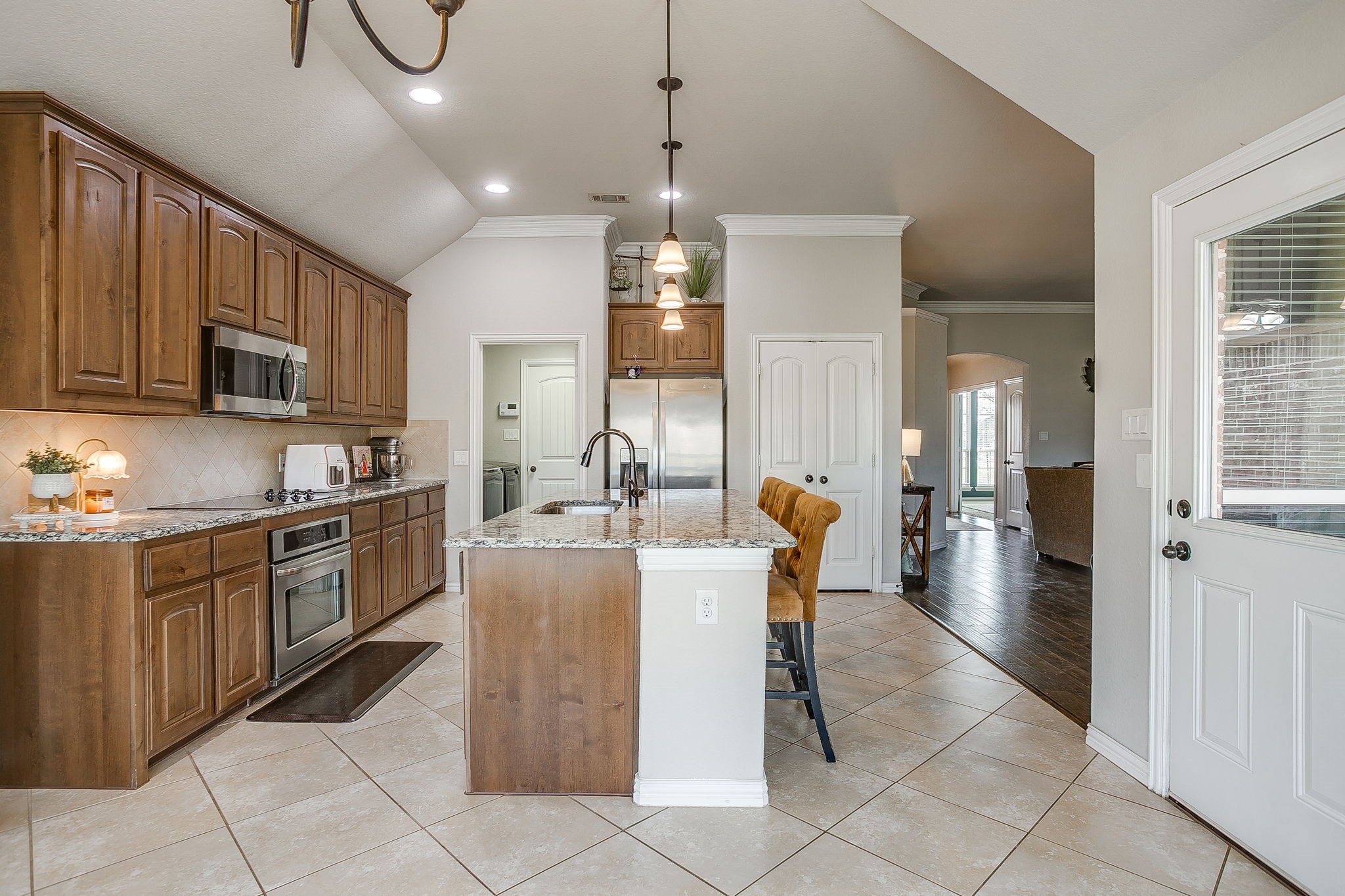 8005 Canyon Ridge Drive
