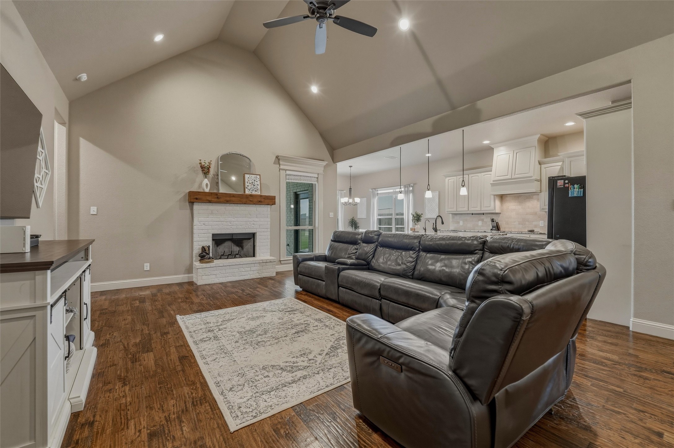 125 Oak View Drive