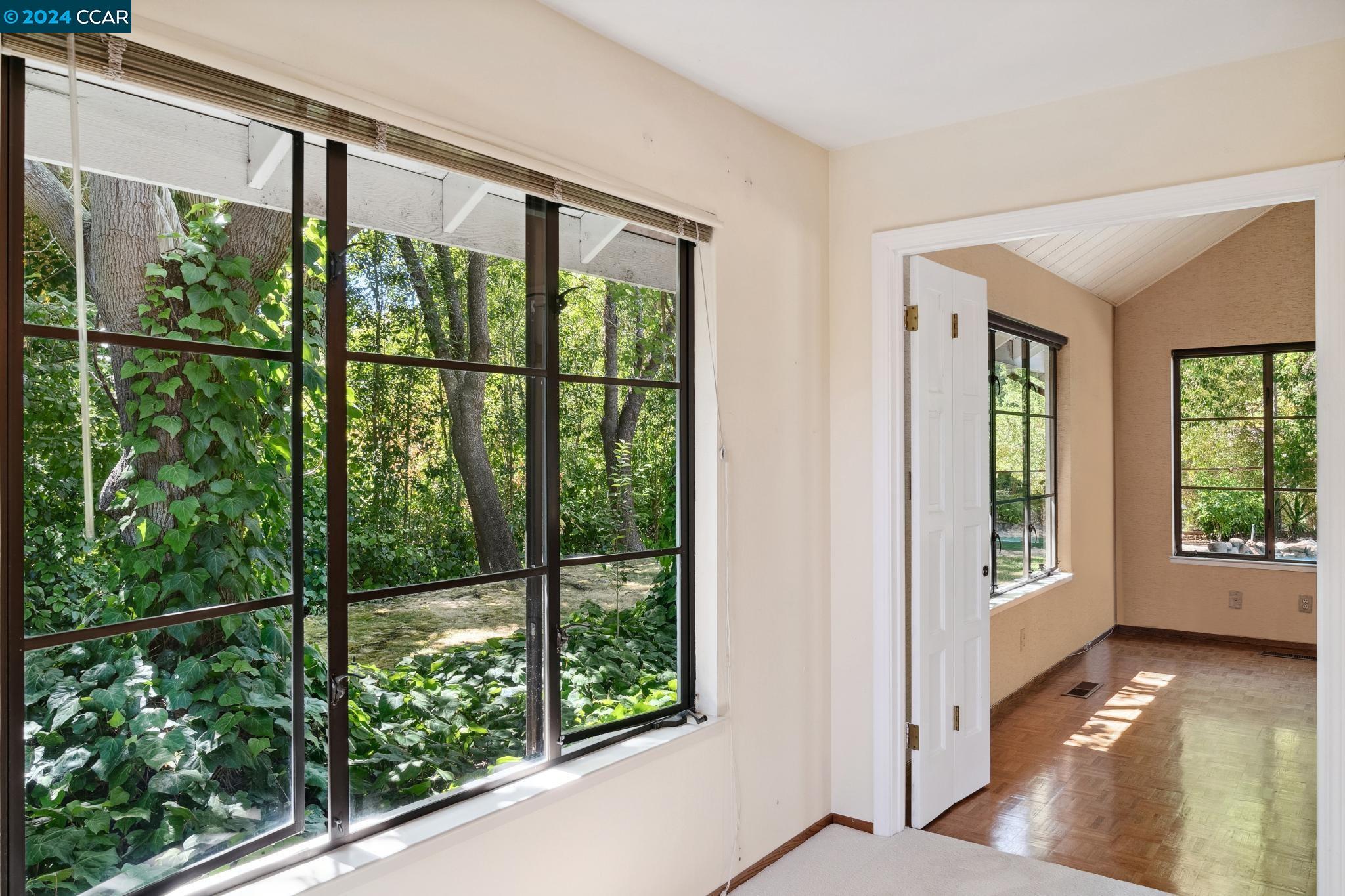 1409 Emmons Canyon Dr