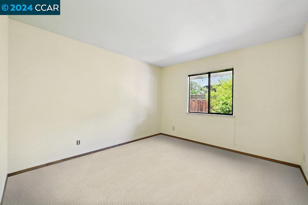 1409 Emmons Canyon Dr