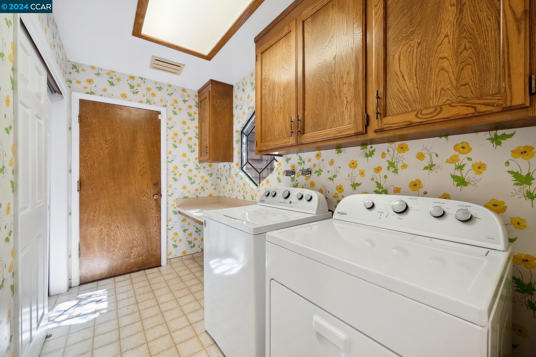 1409 Emmons Canyon Dr