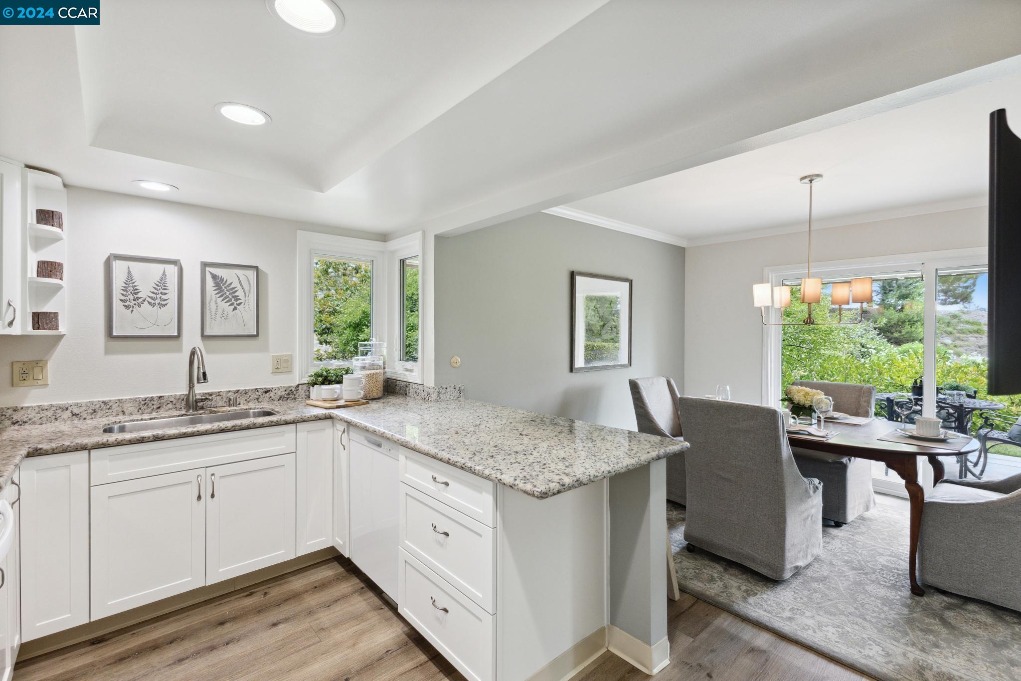 2645 Ptarmigan Dr # 2