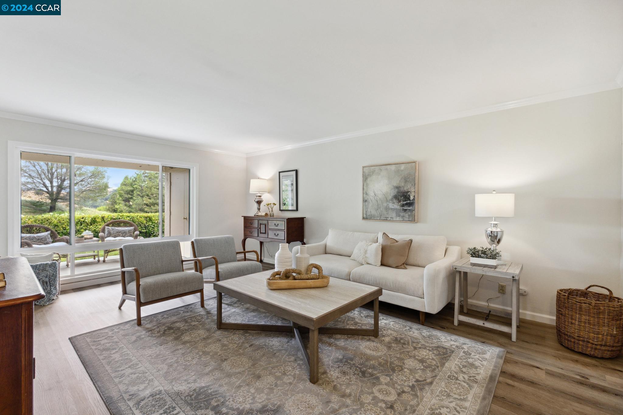 2645 Ptarmigan Dr # 2