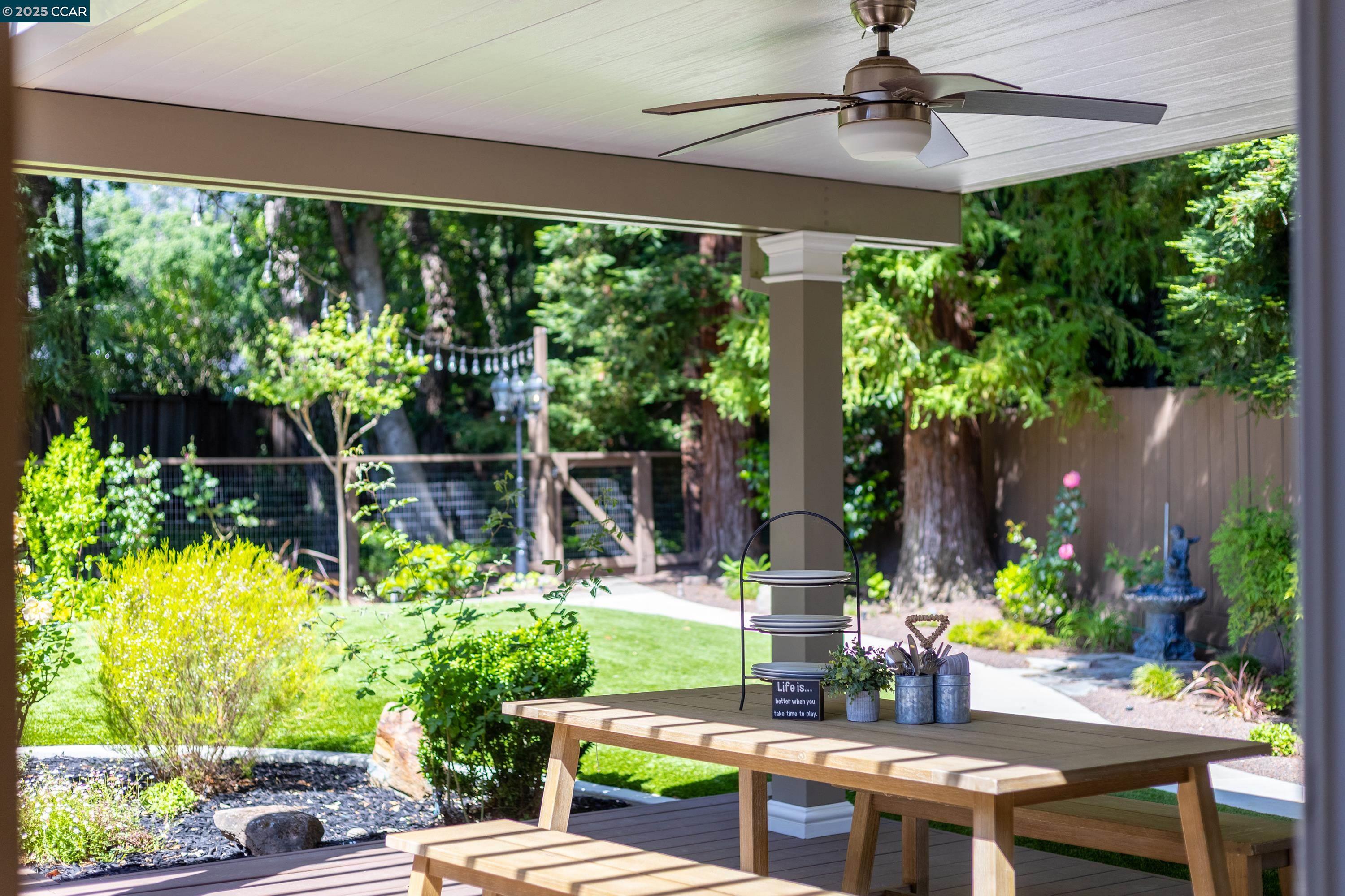 685 Las Barrancas Dr