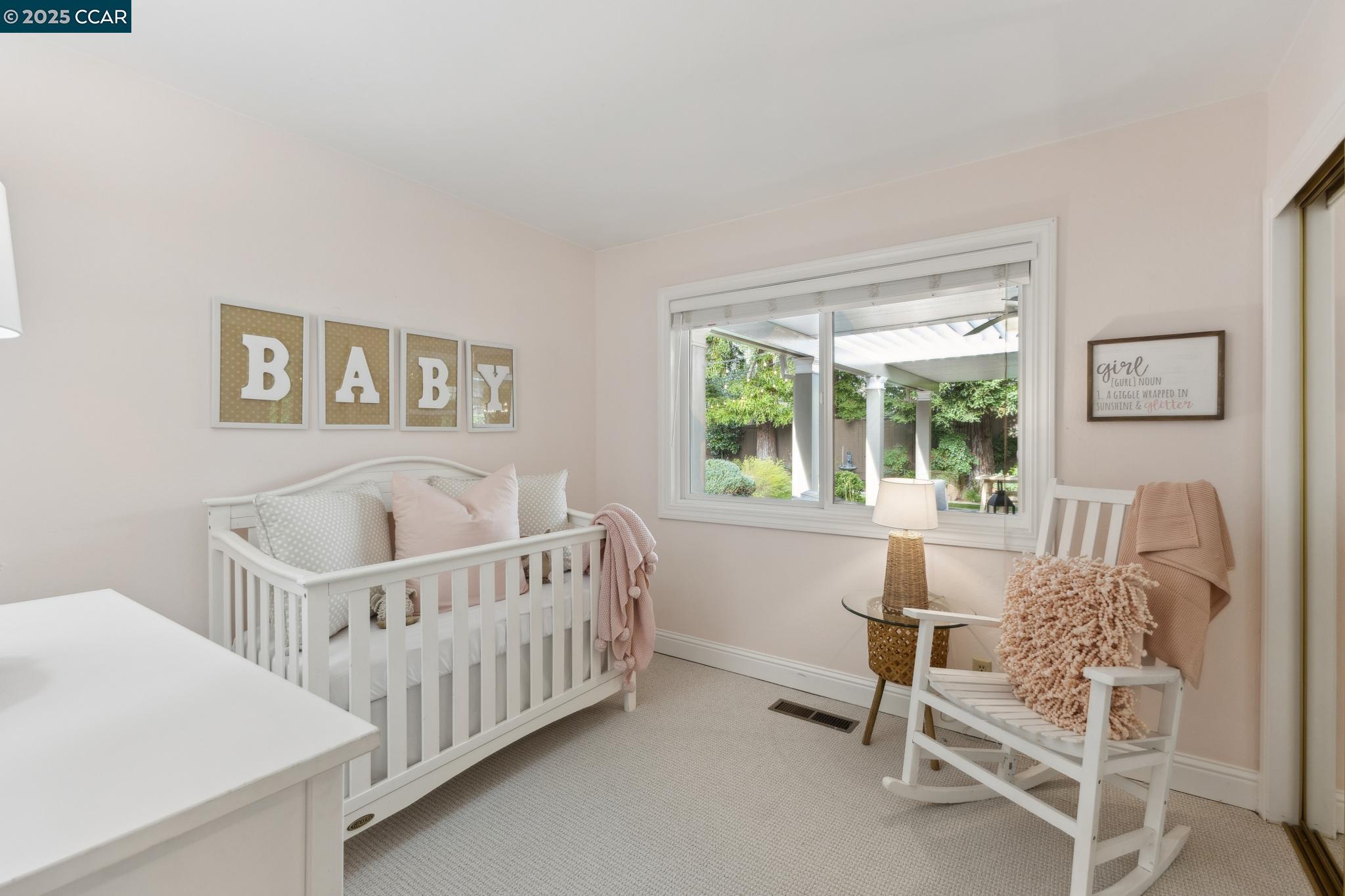 685 Las Barrancas Dr