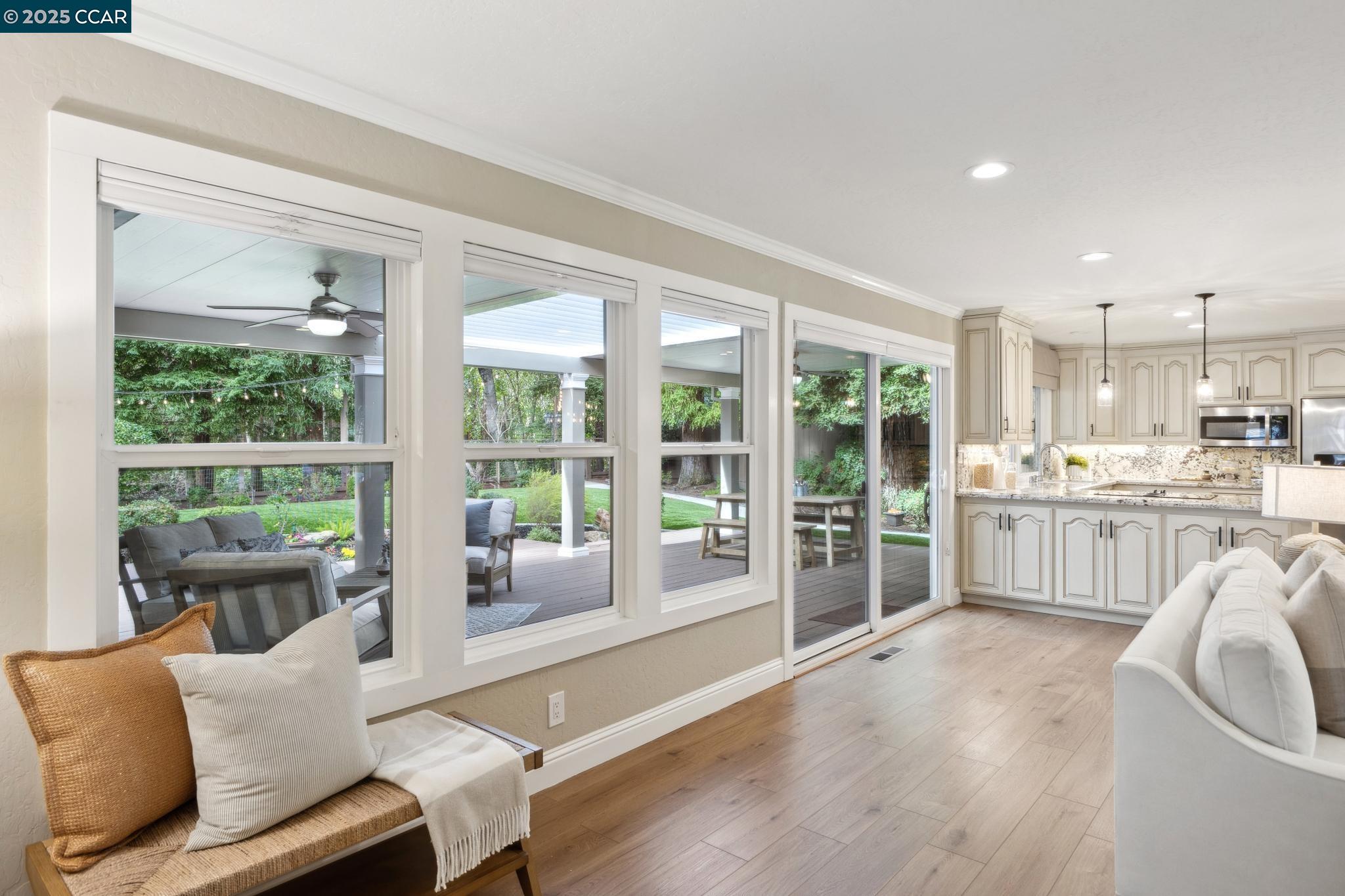 685 Las Barrancas Dr