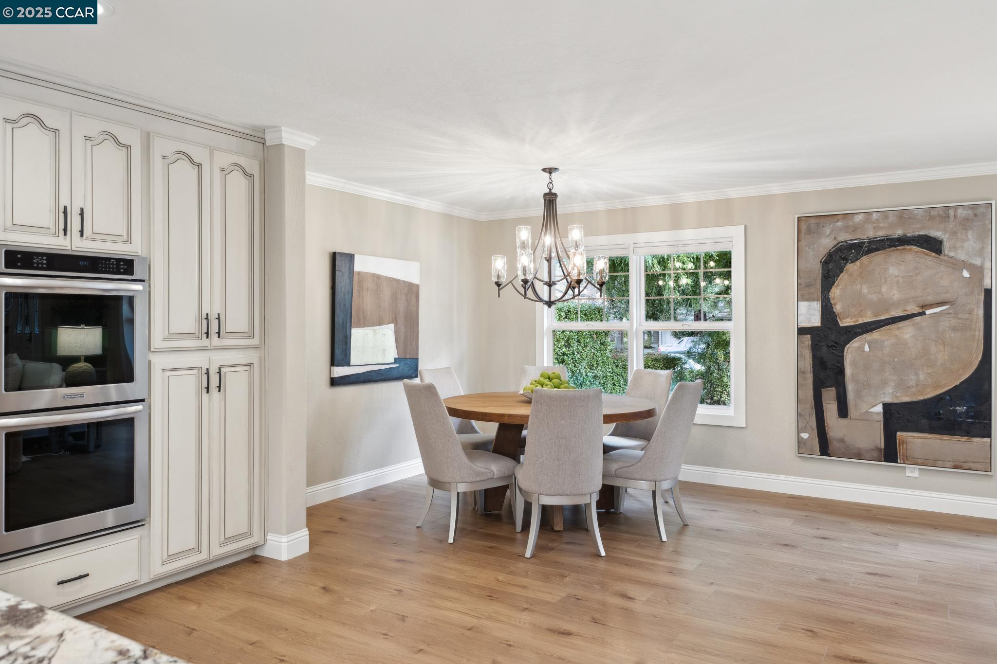 685 Las Barrancas Dr