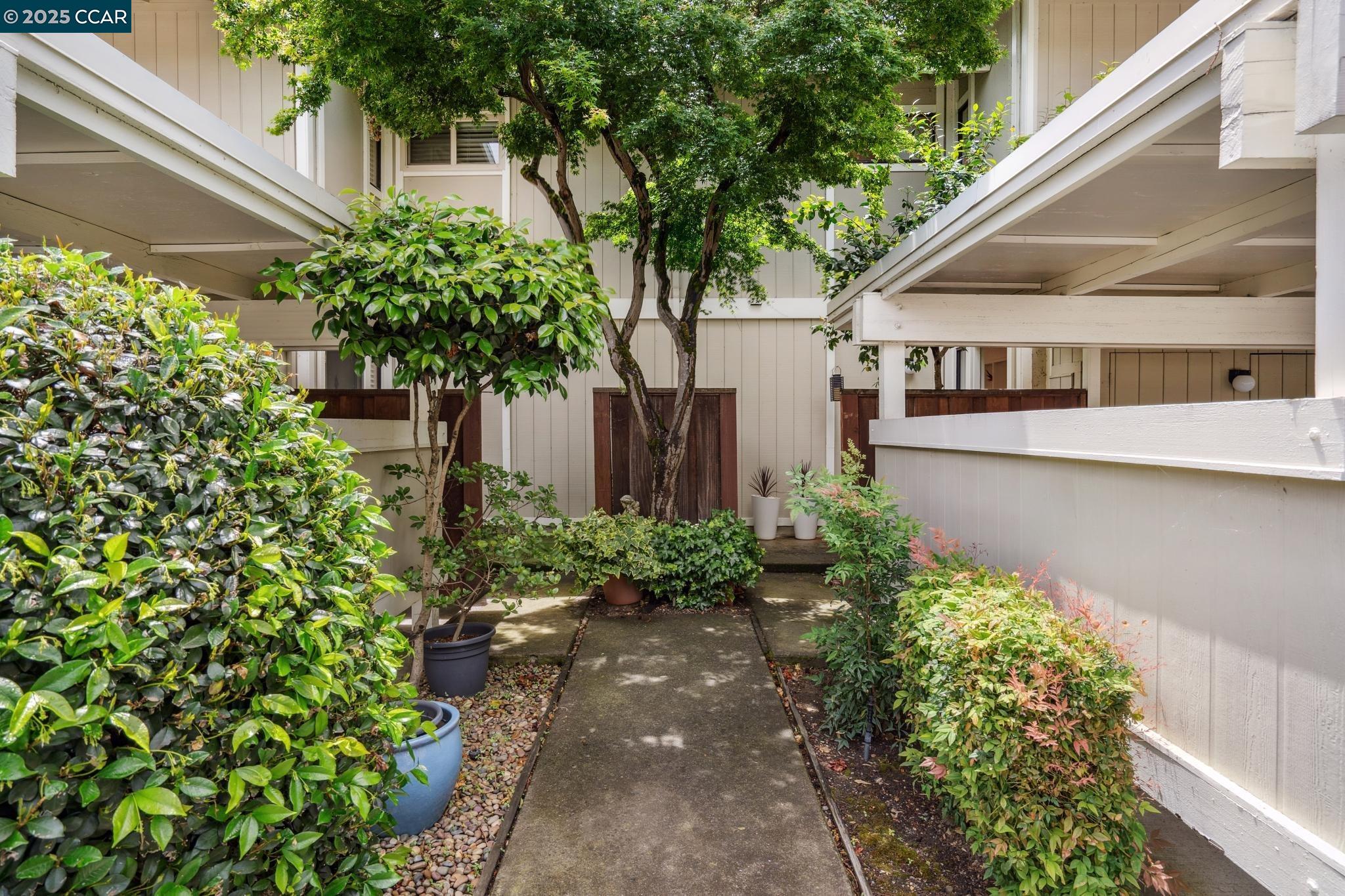 149 Midland Way