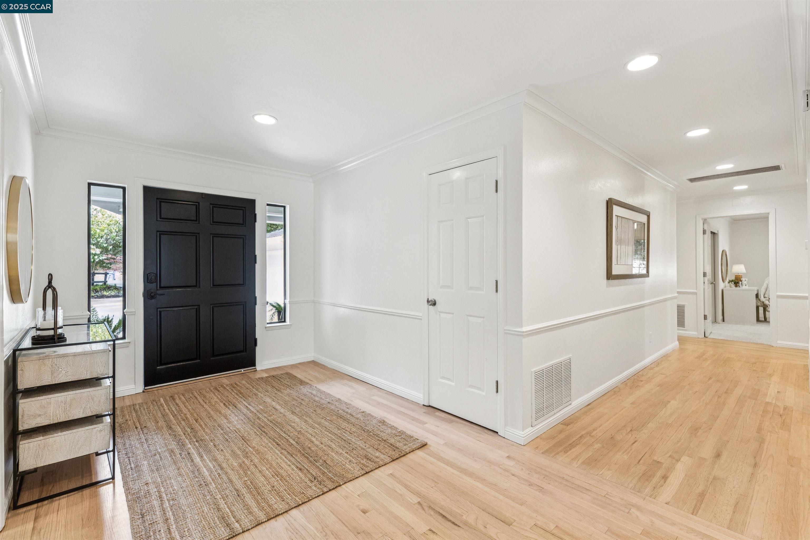 195 Whispering Trees Ln