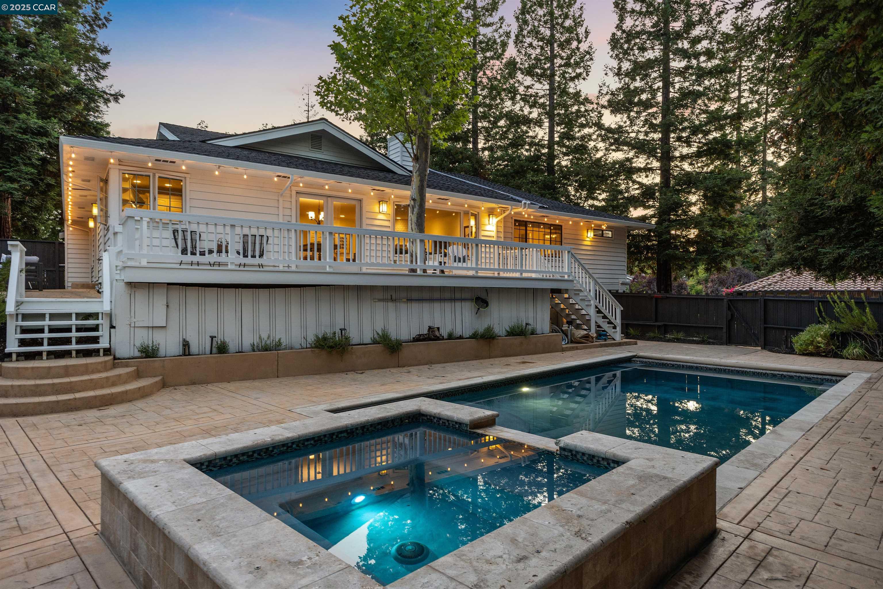 195 Whispering Trees Ln