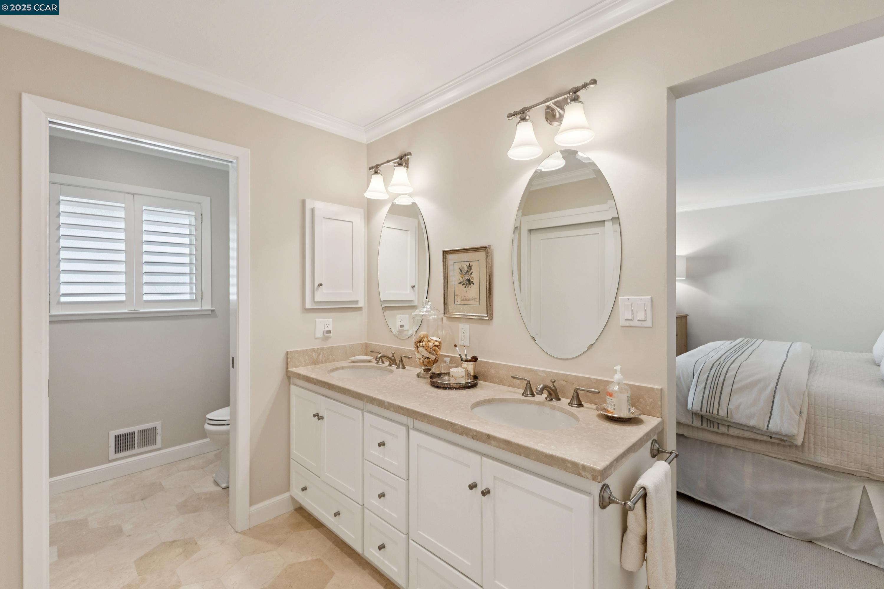 32 Diamond Ct