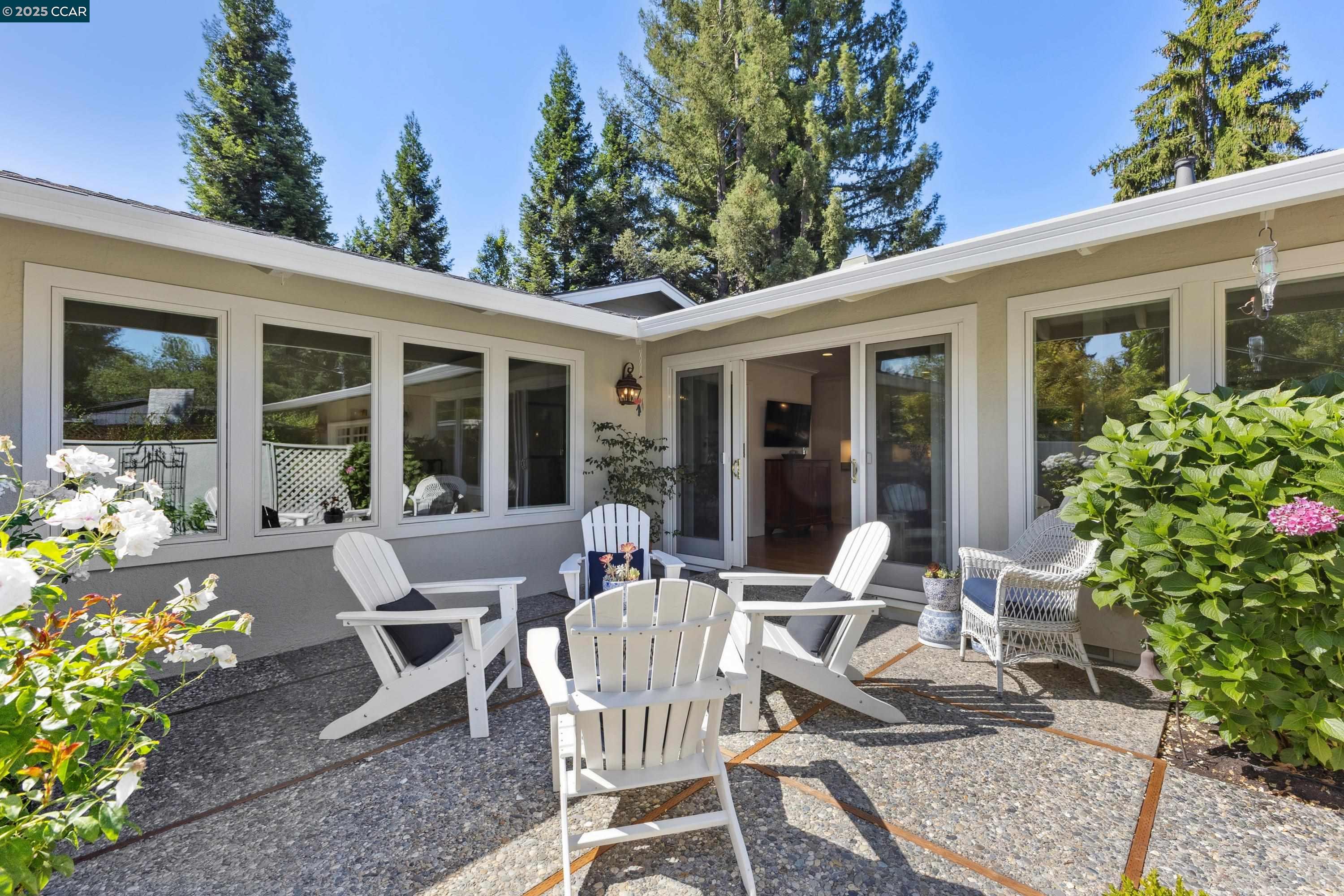 32 Diamond Ct