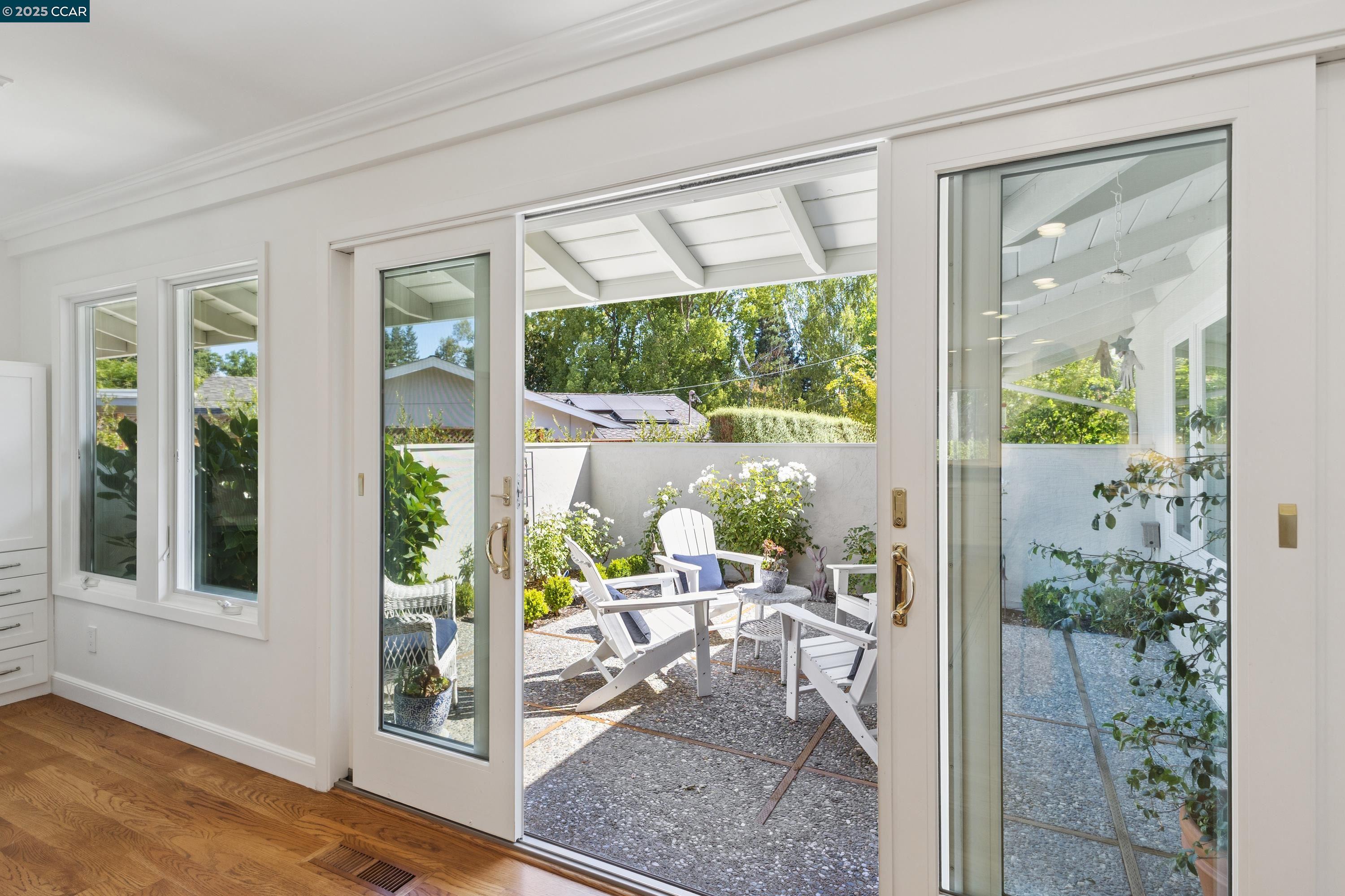 32 Diamond Ct