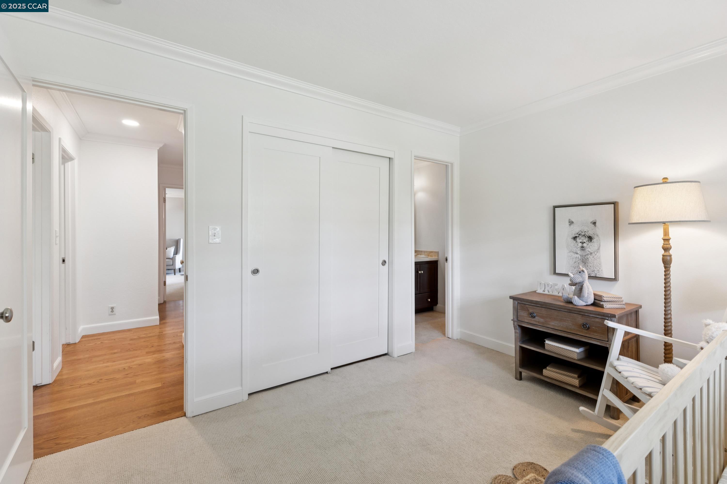 32 Diamond Ct
