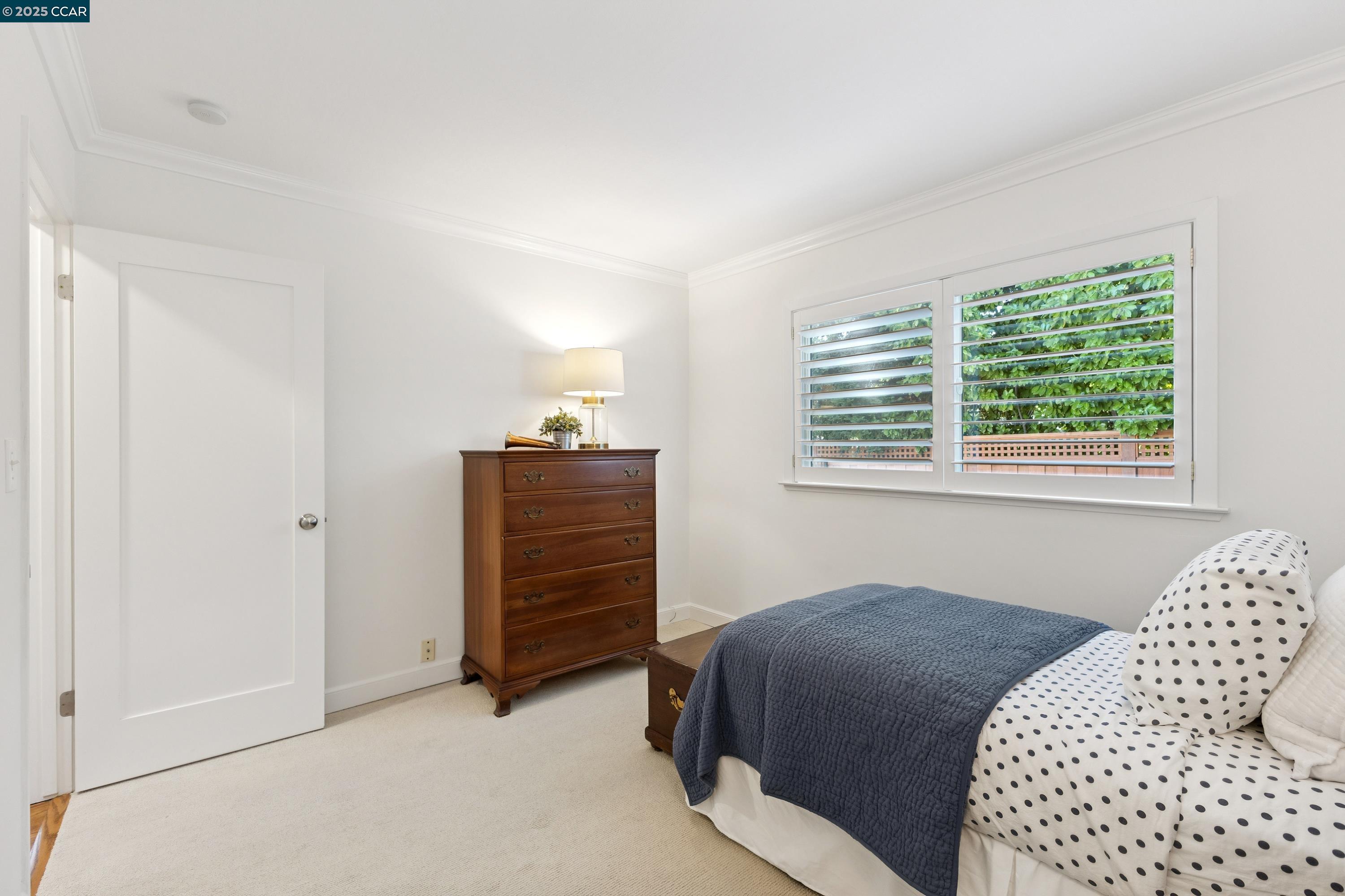 32 Diamond Ct