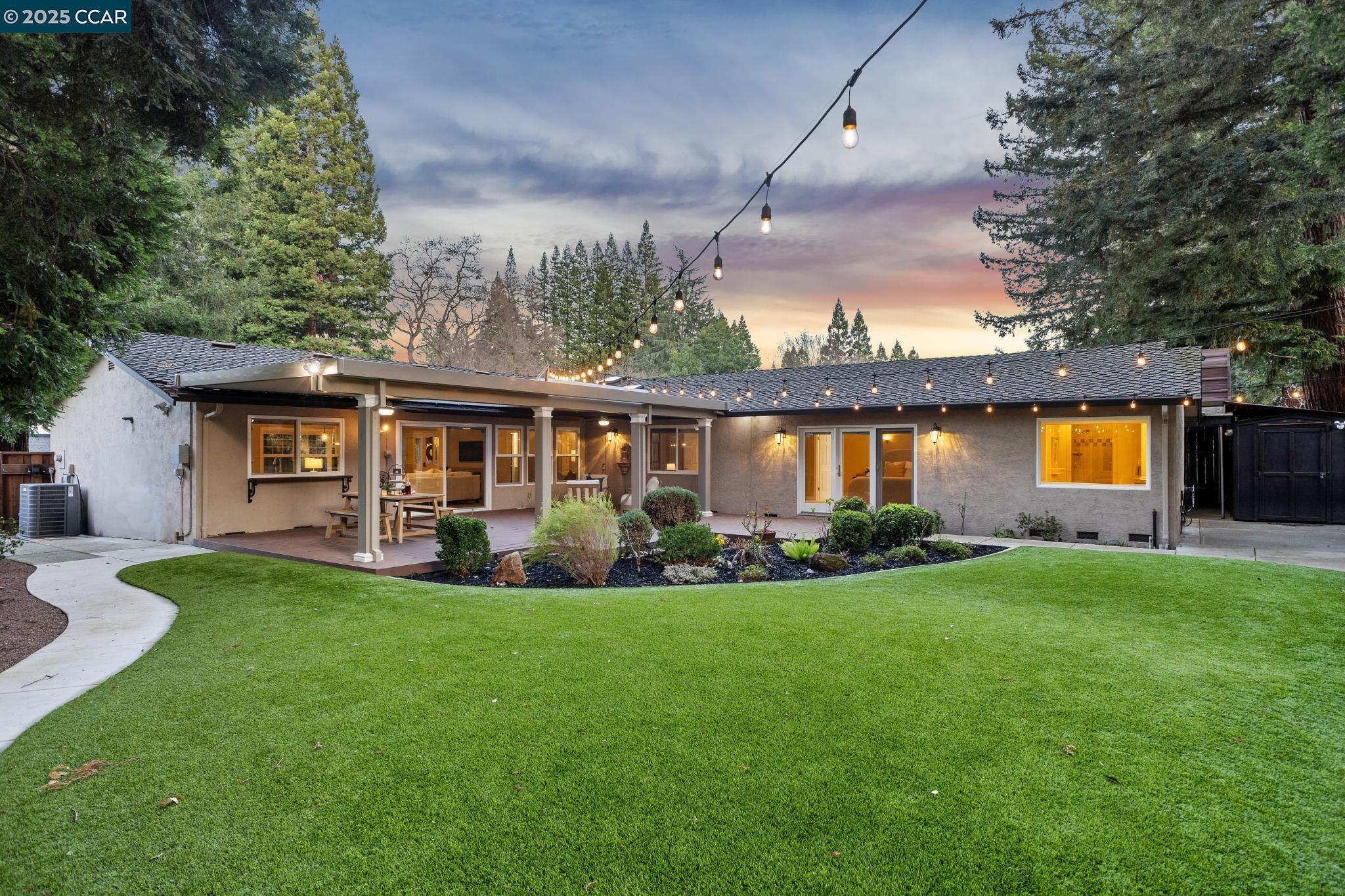 685 Las Barrancas Dr