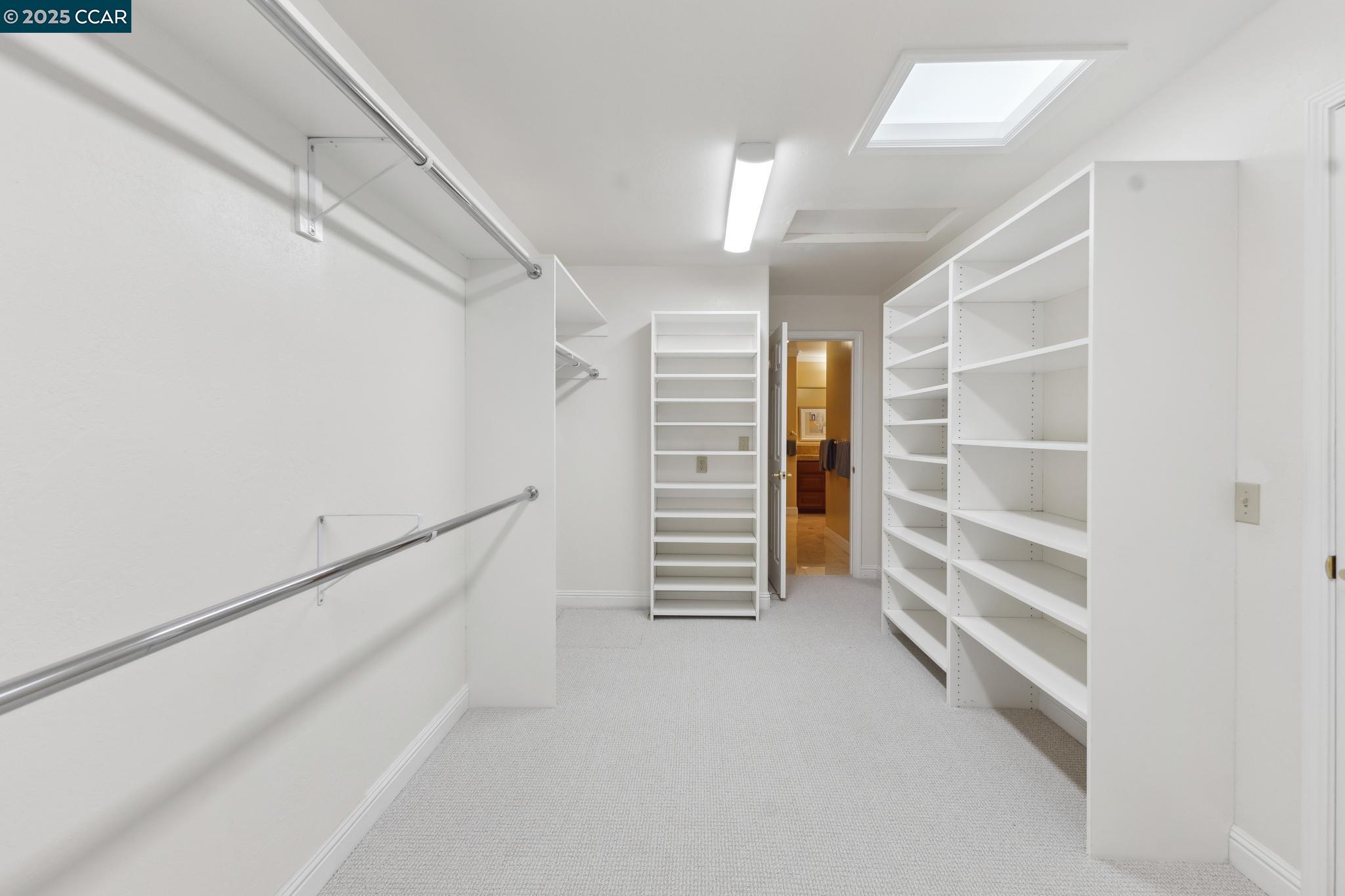 685 Las Barrancas Dr