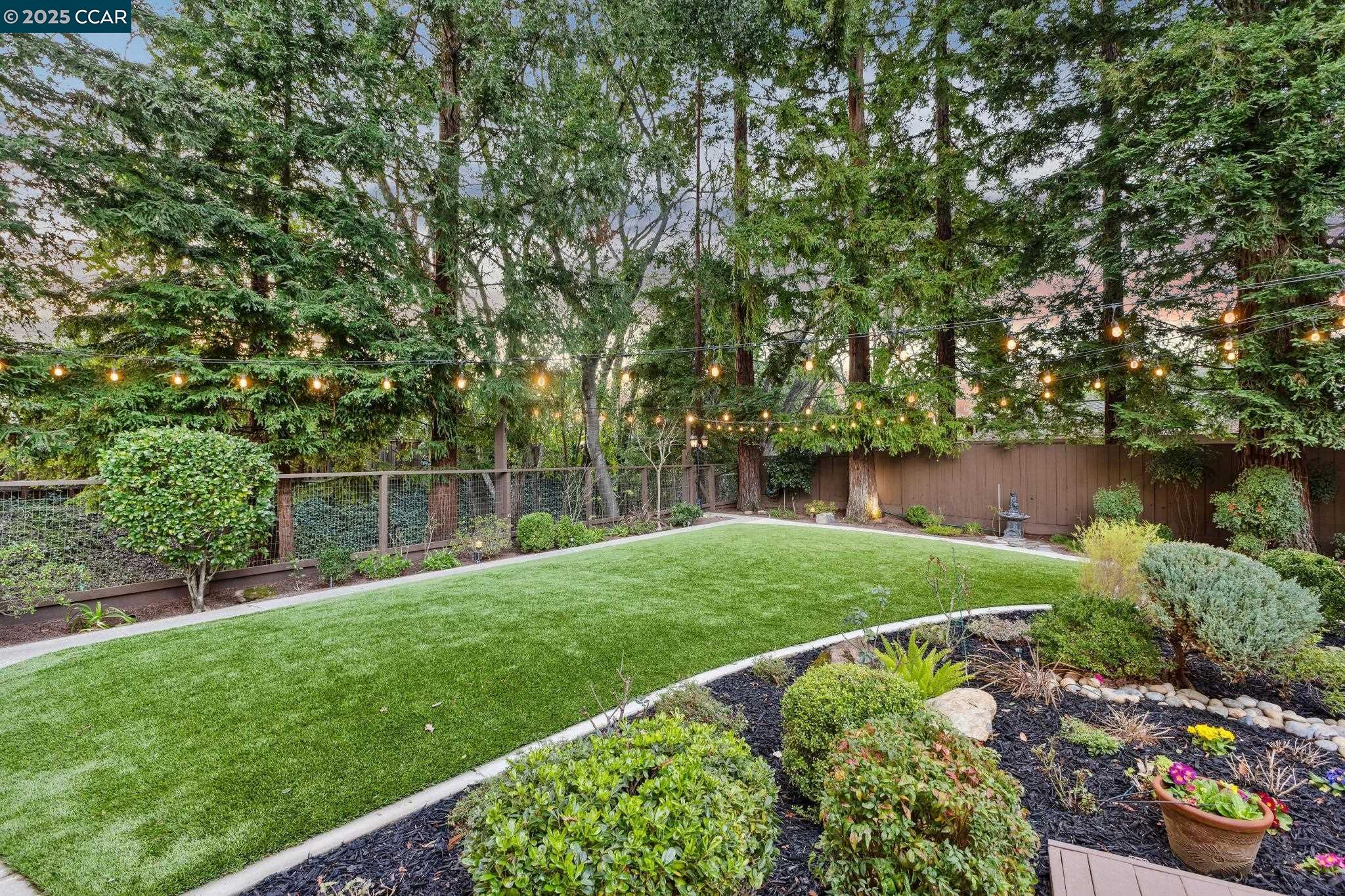 685 Las Barrancas Dr