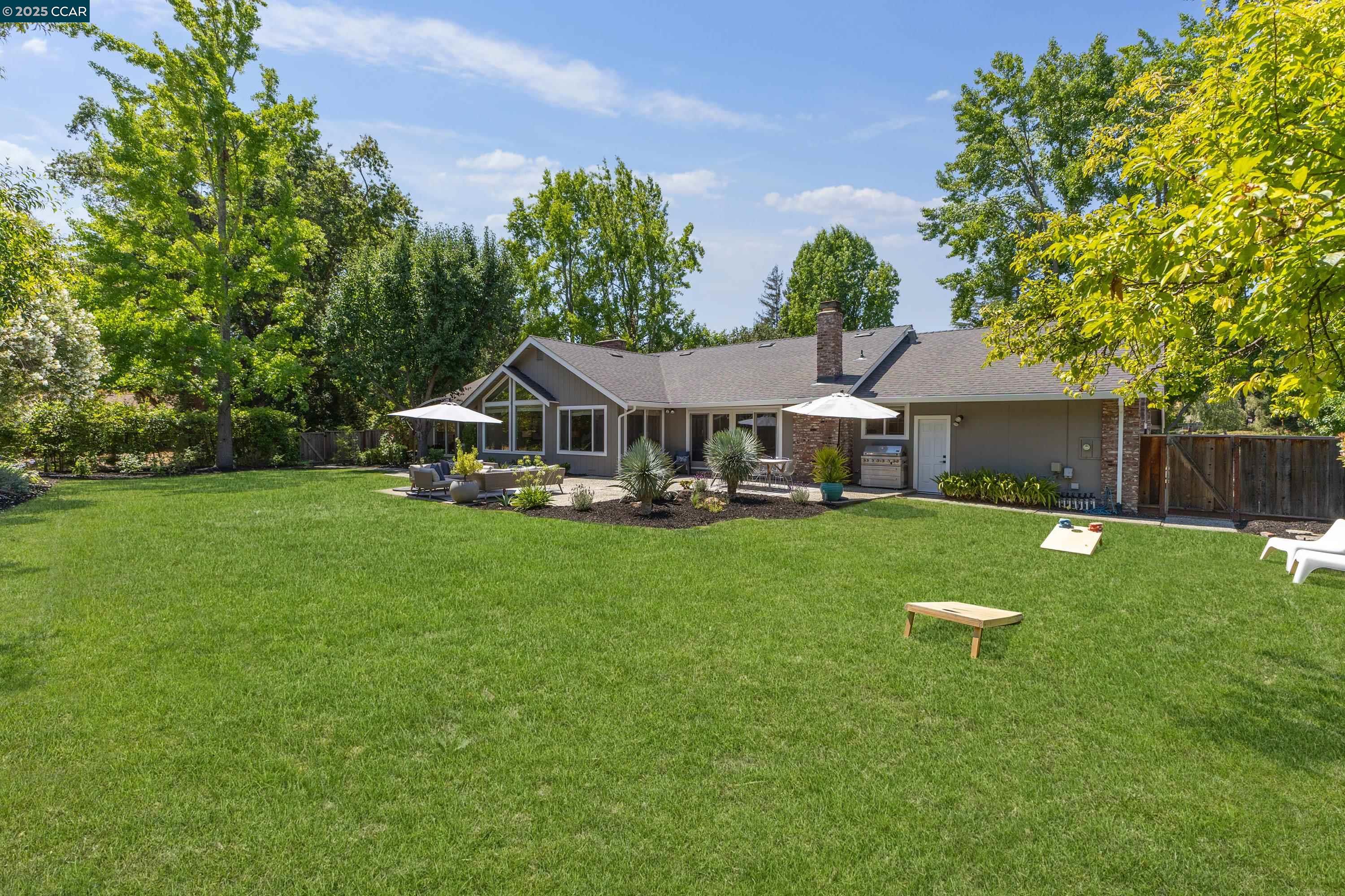 1050 White Gate Rd