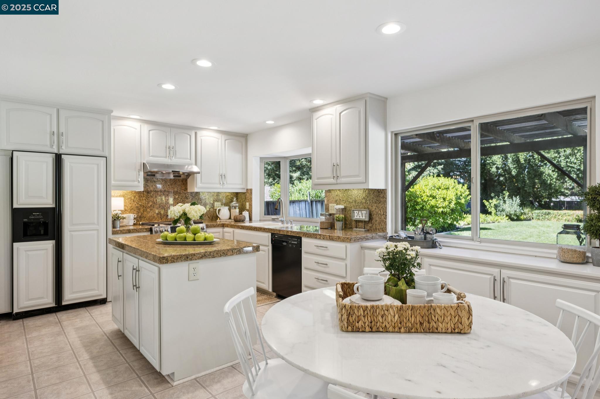 800 El Capitan Drive