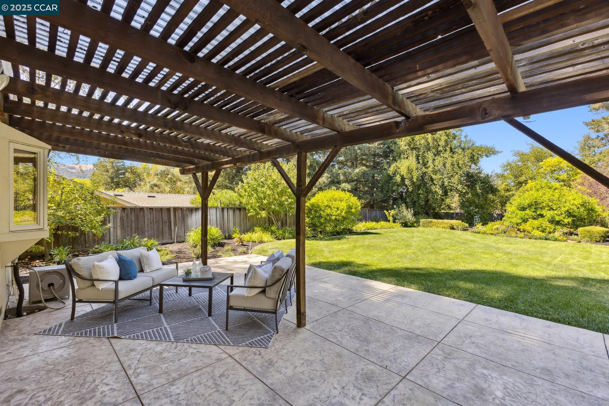 800 El Capitan Drive