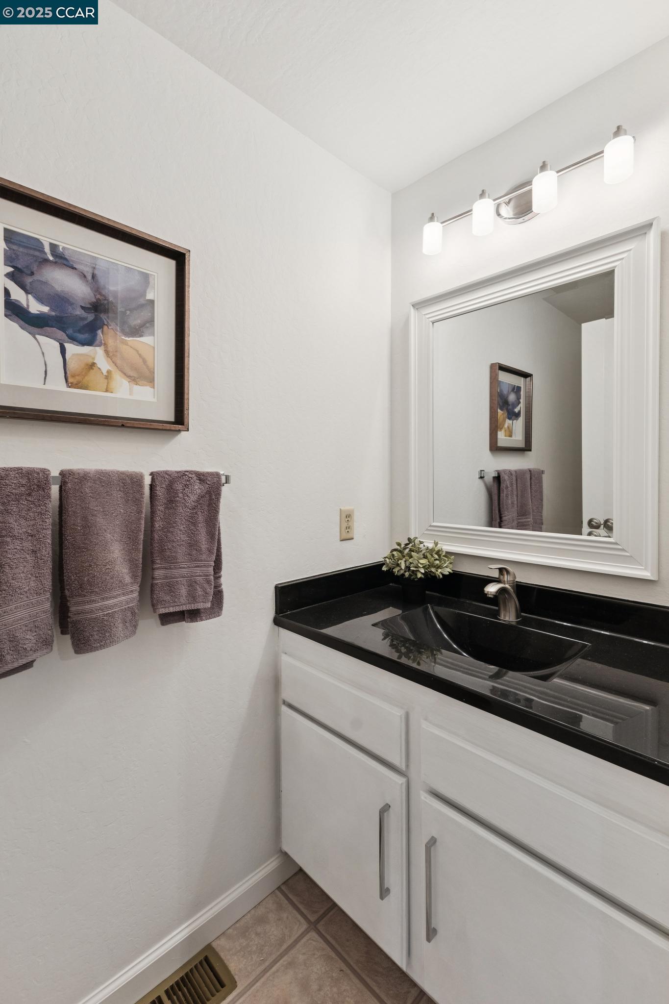 800 El Capitan Drive