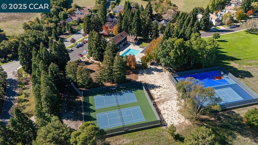 1409 Fountain Springs Cir