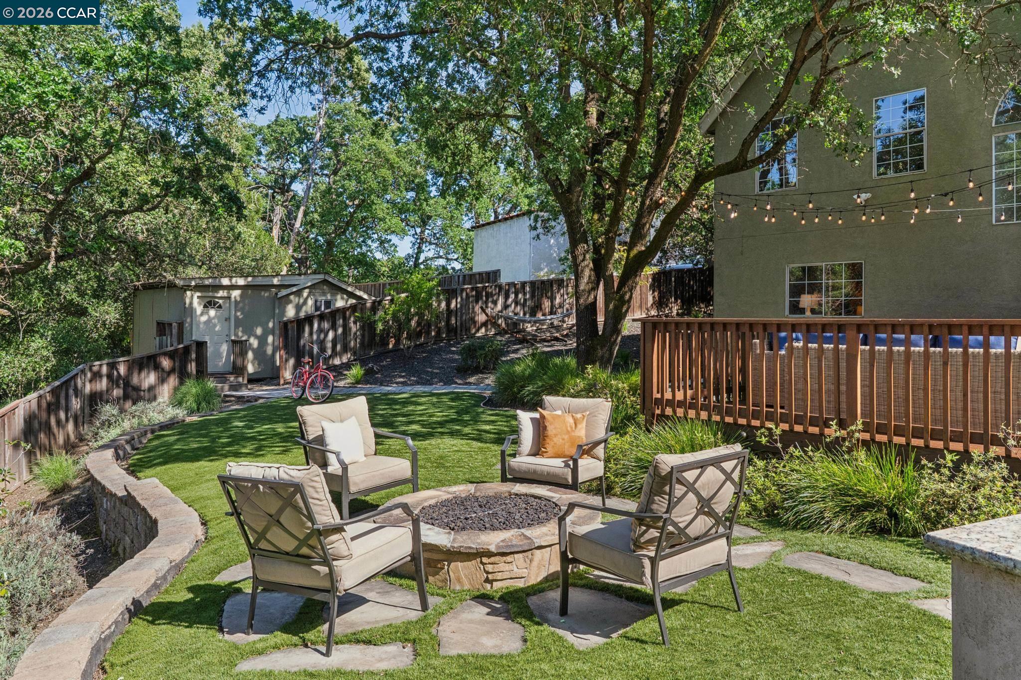 154 Crest Ave