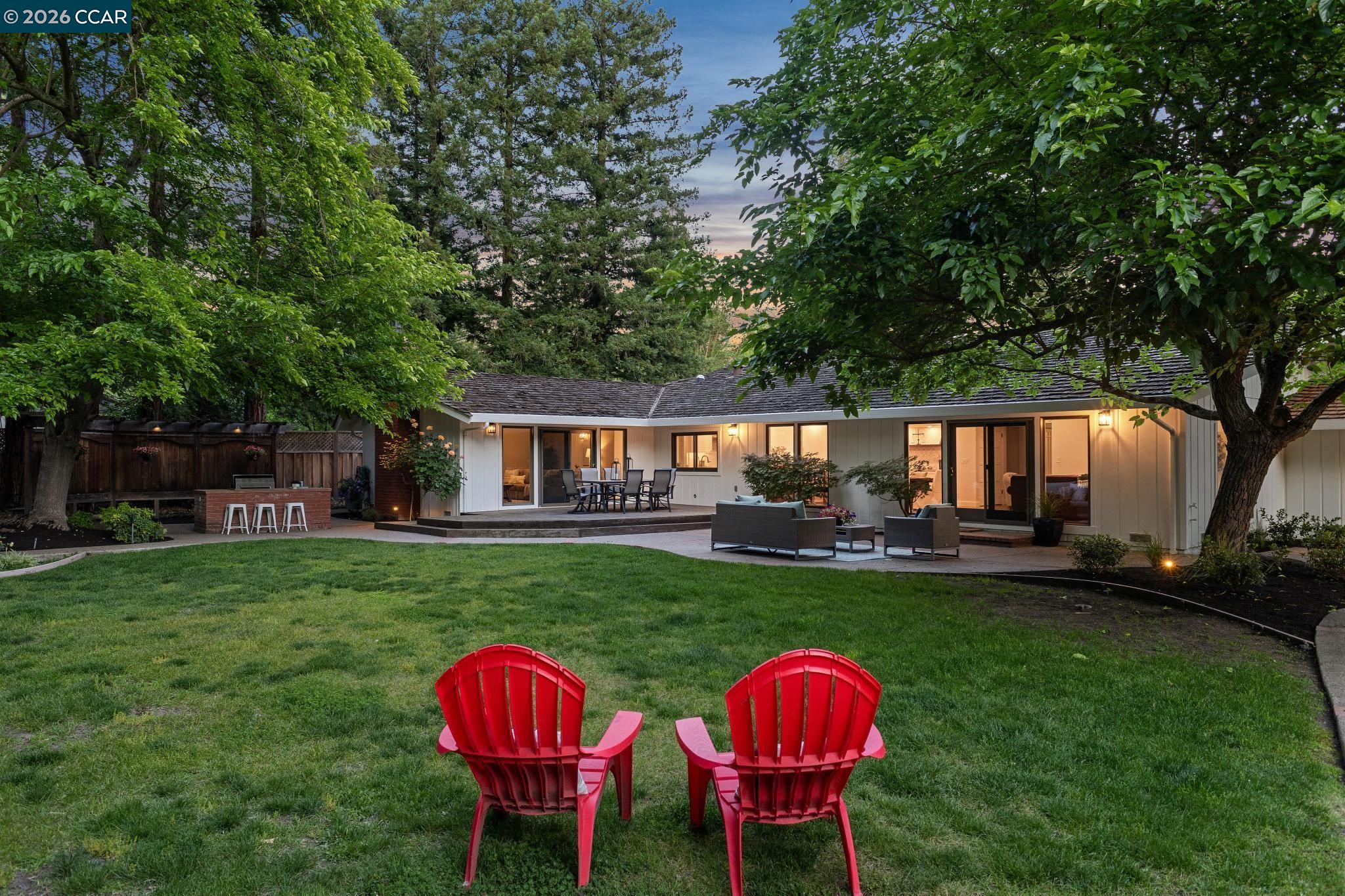 27 Shawn Ct