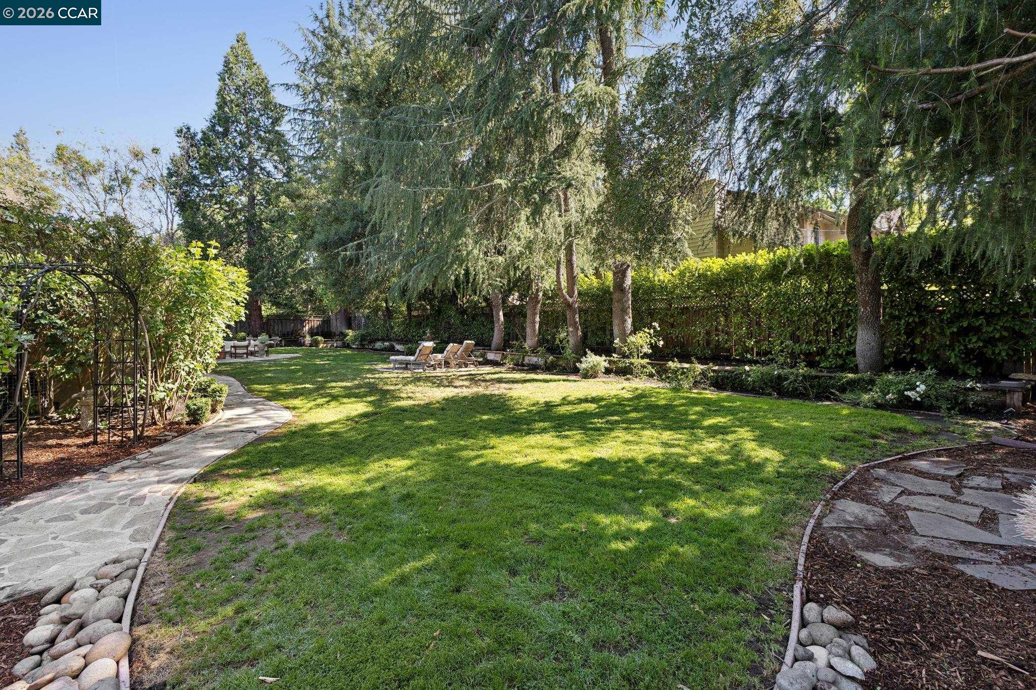 699 Terry Ln