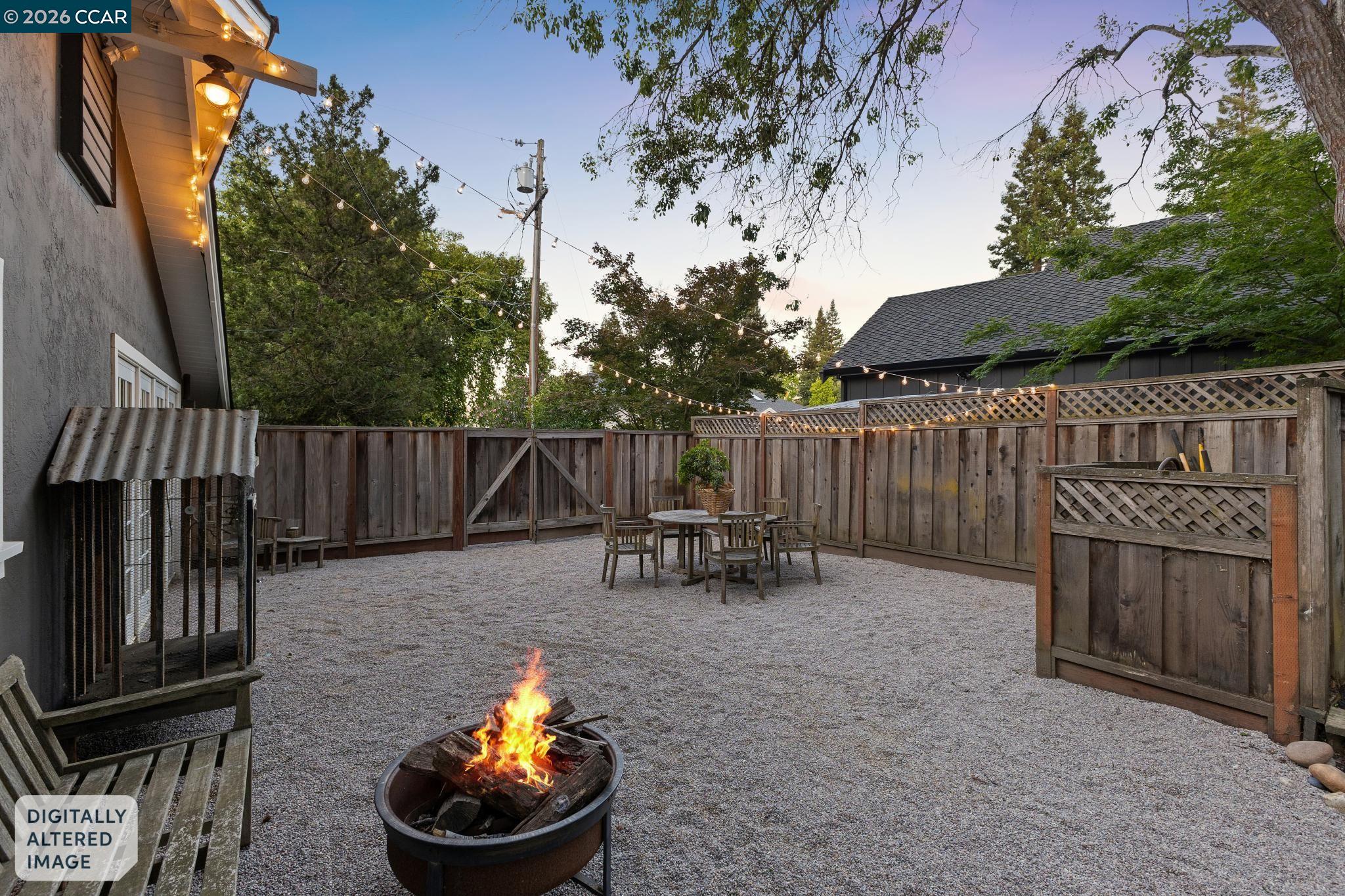 699 Terry Ln