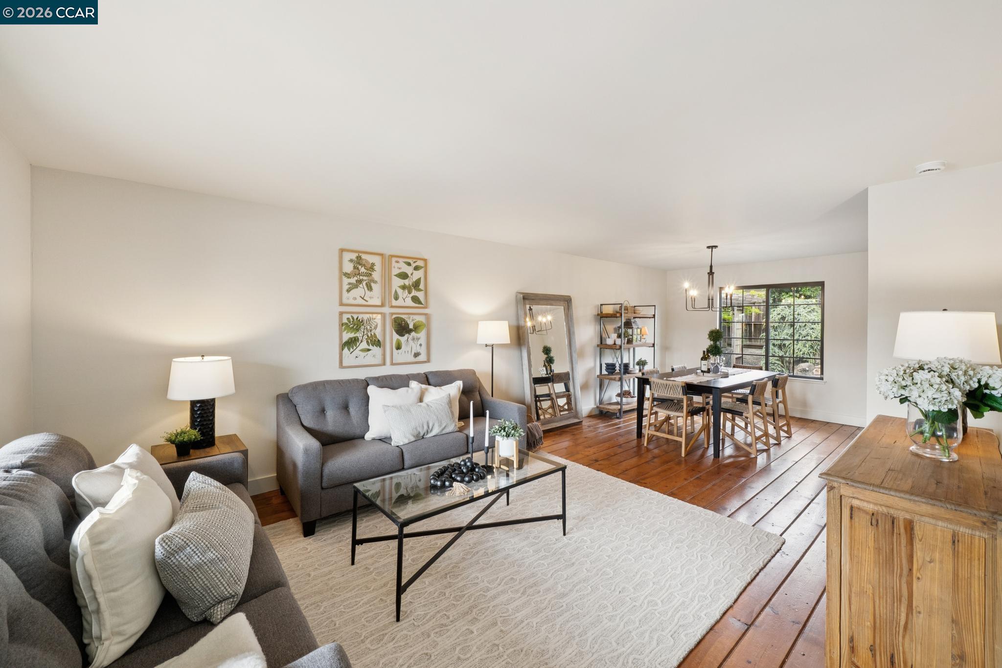 737 Arboles Pl