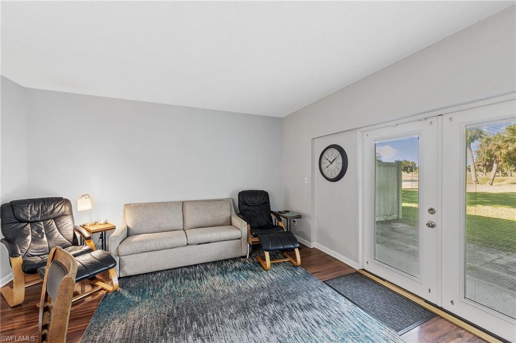 102 E Greens BLVD