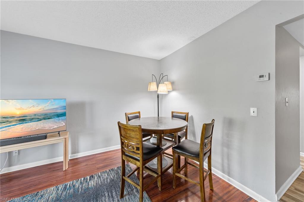 102 E Greens BLVD