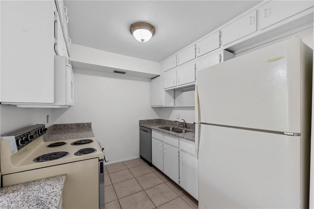 2828 Jackson ST # D8