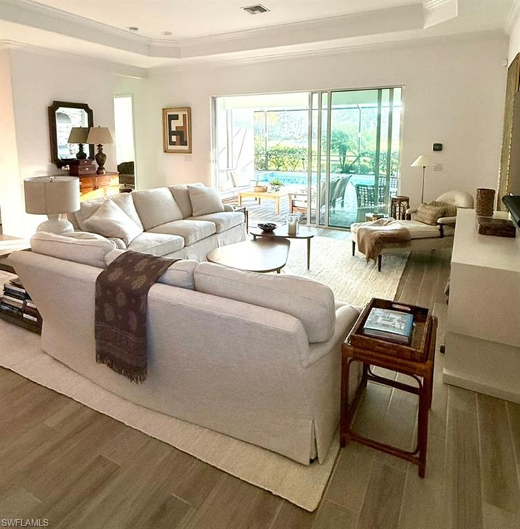 15919 Leaning Pine LN